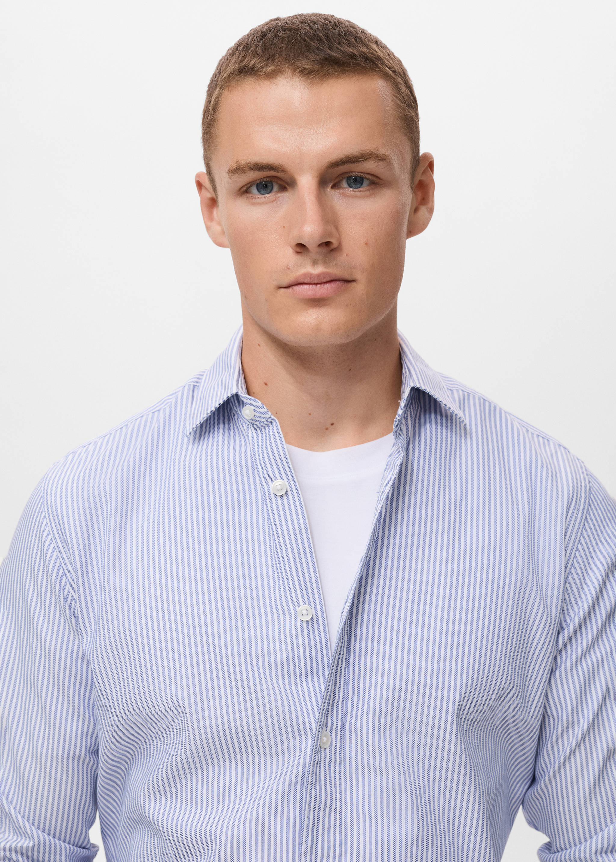 100% cotton striped shirt - Details of the article 1