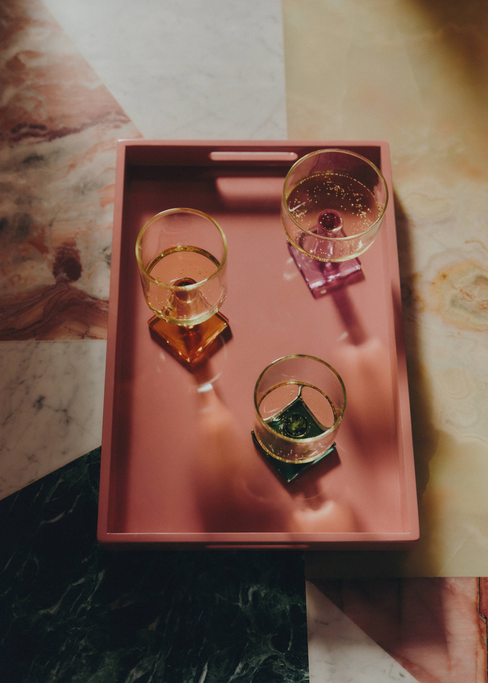 Borosilicate stem glass with coloured base - Details of the article 6
