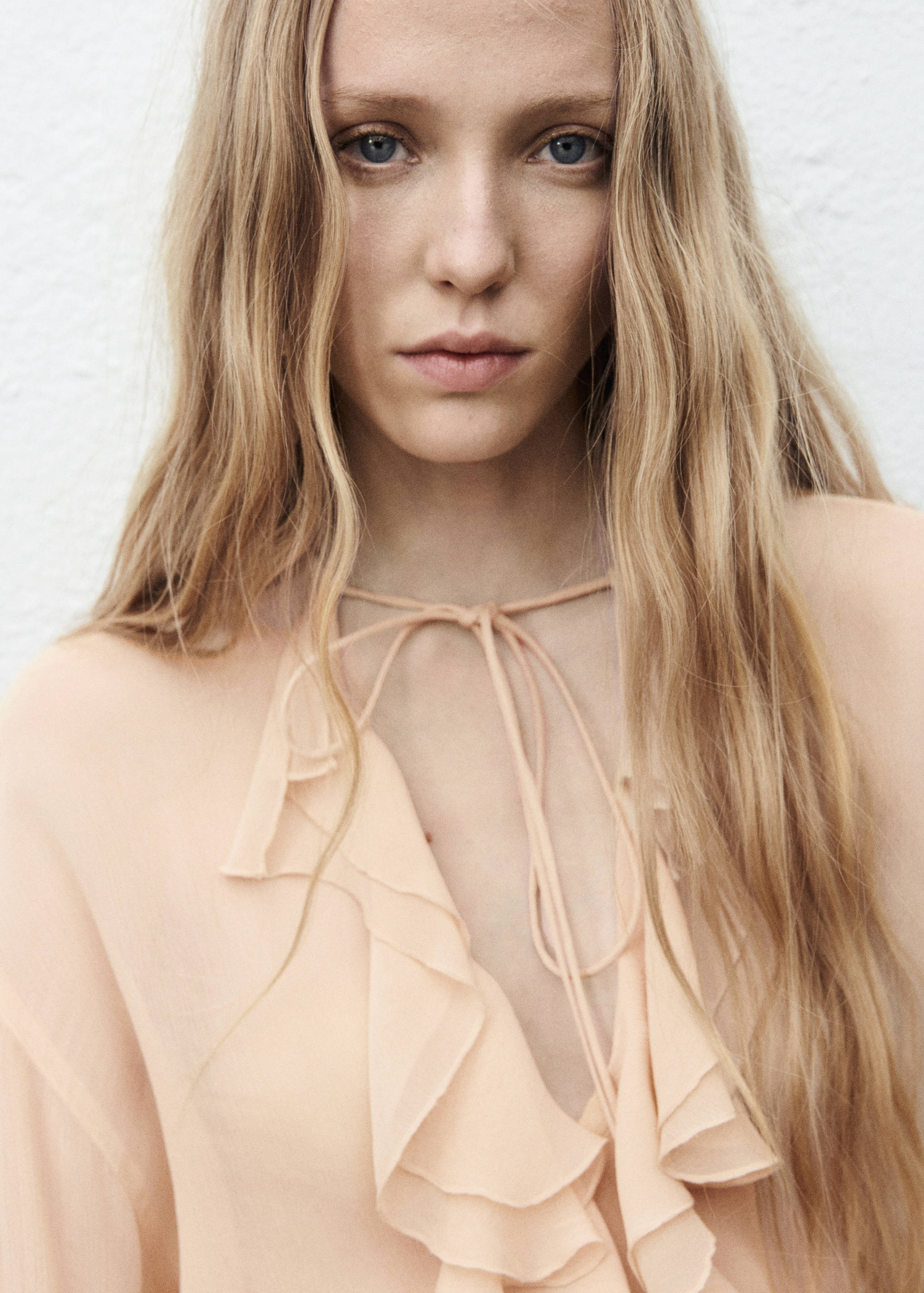 Ruffled blouse with flared sleeves - Details of the article 1