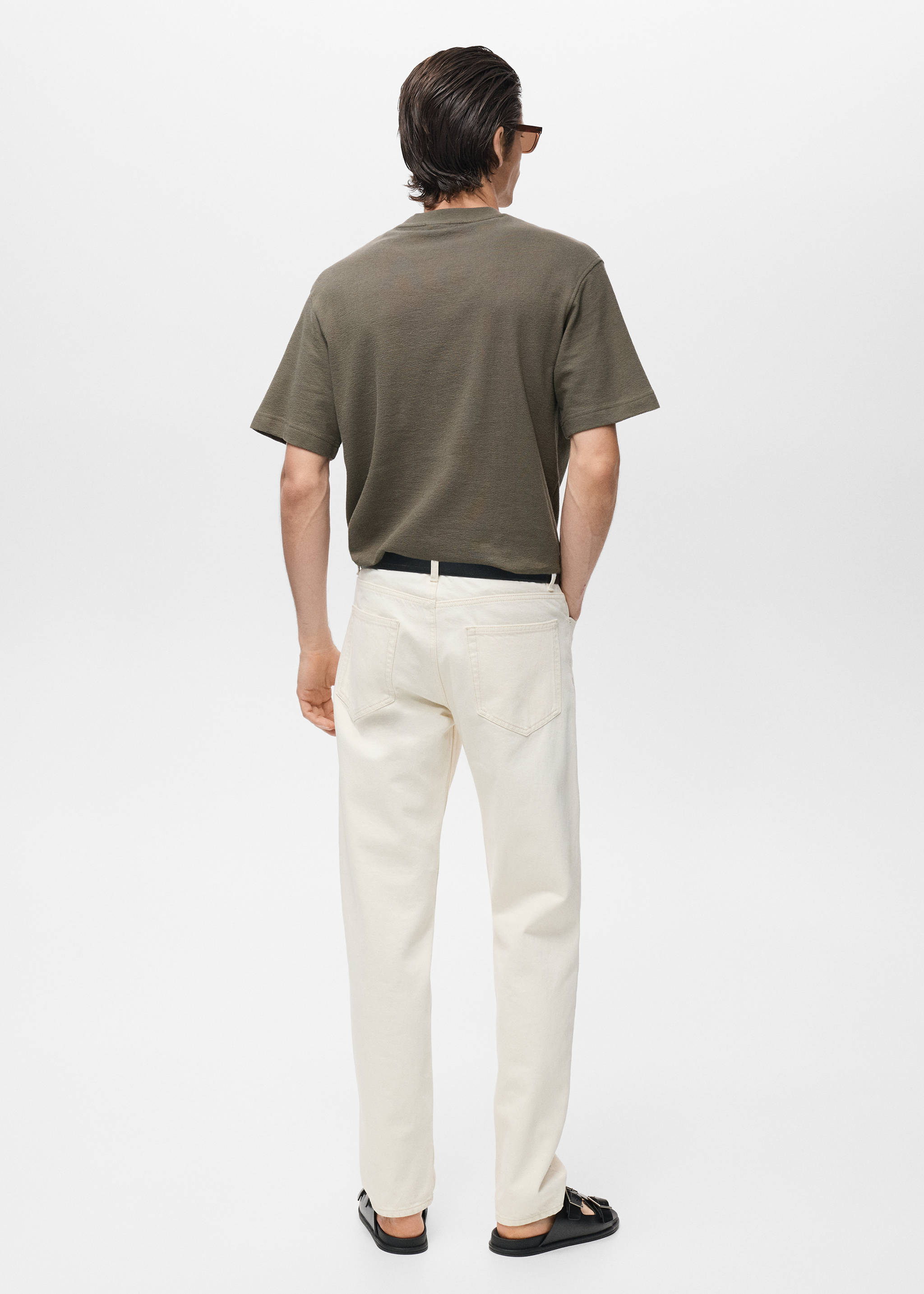 100% cotton relaxed-fit structured t-shirt - Reverse of the article