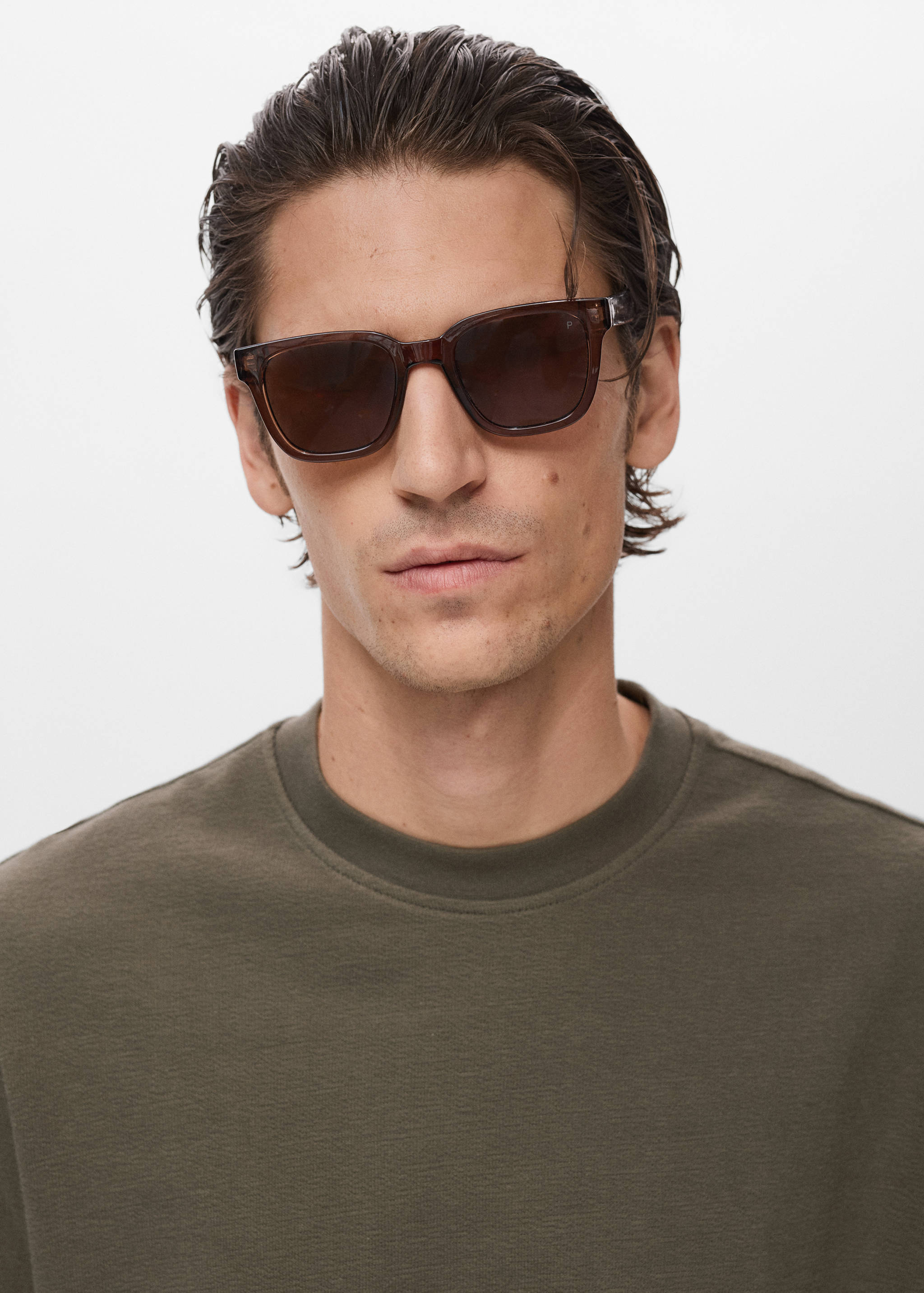 100% cotton relaxed-fit structured t-shirt - Details of the article 1