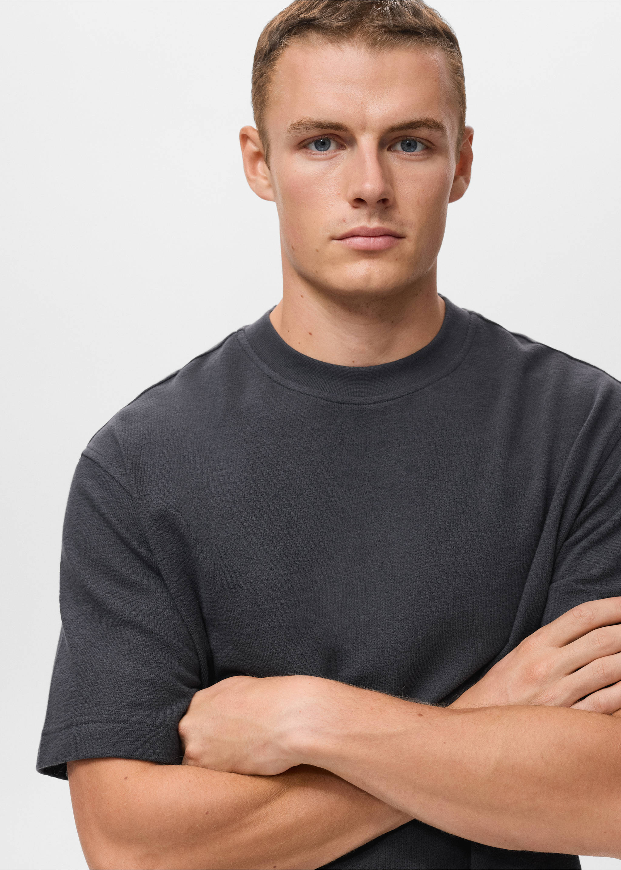 100% cotton relaxed-fit structured t-shirt - Details of the article 1, Indigo Blue. Ref: 17024450-00.