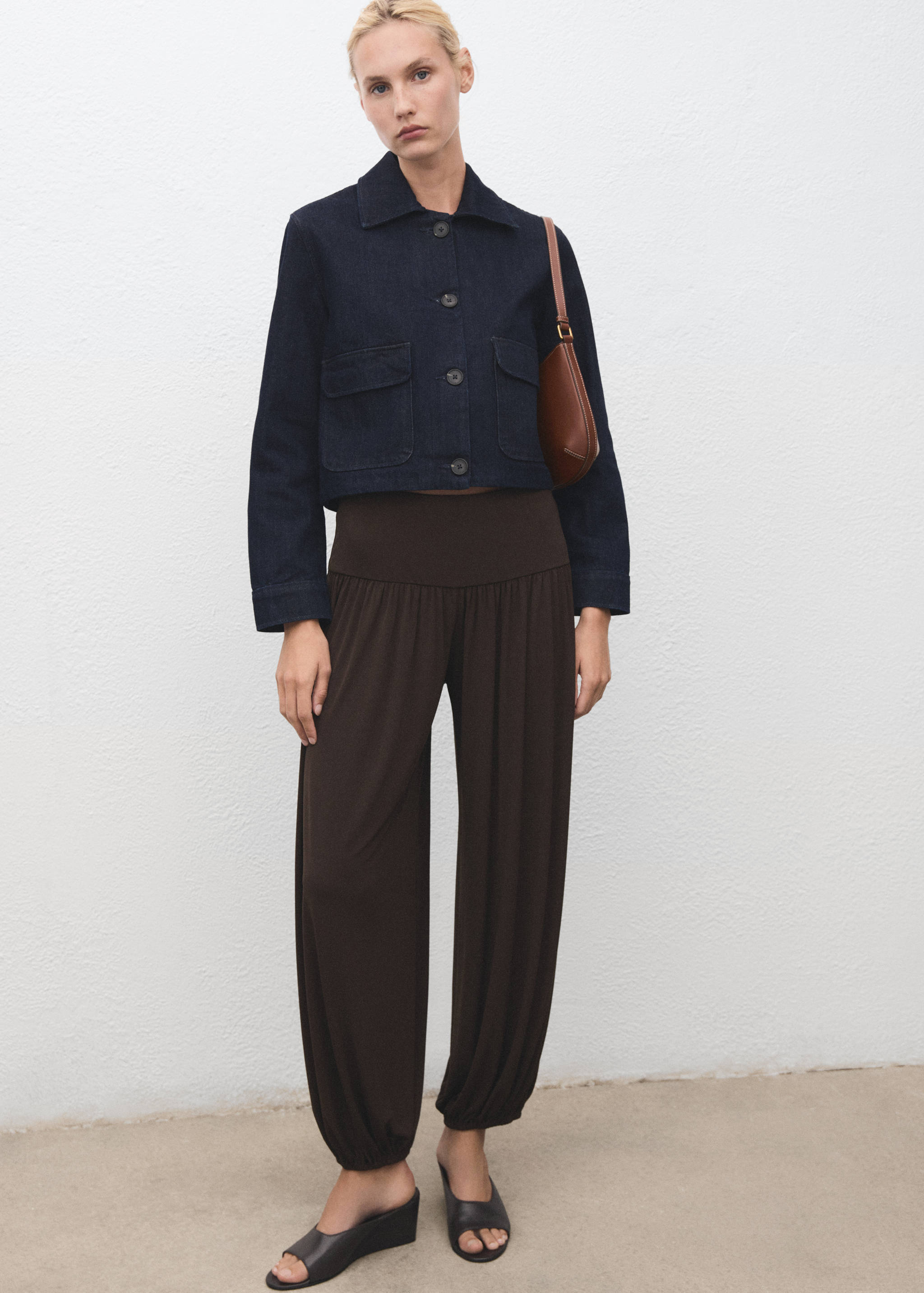 Oval shoulder bag - General plane