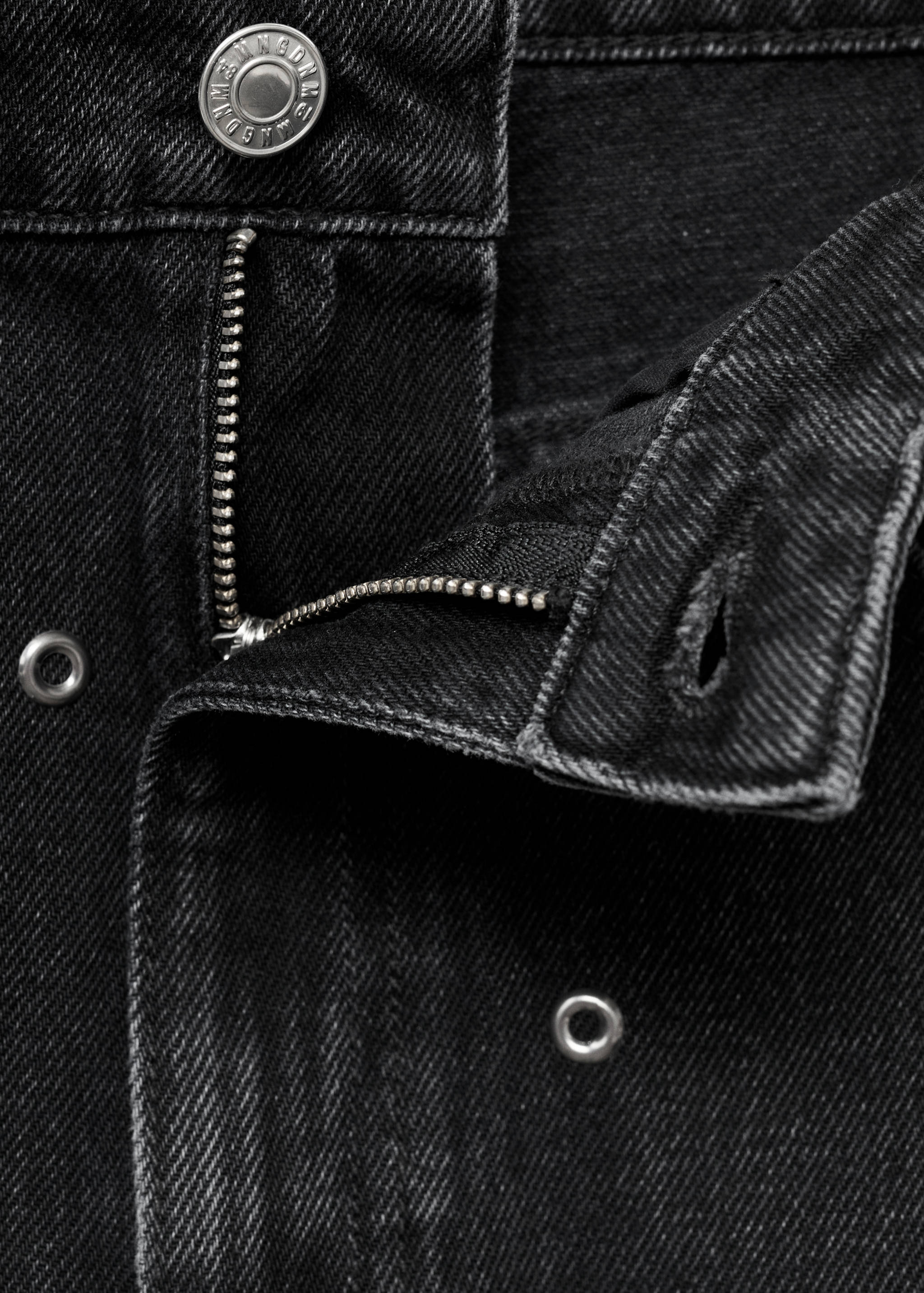Barrel jeans with eyelets - Details of the article 8