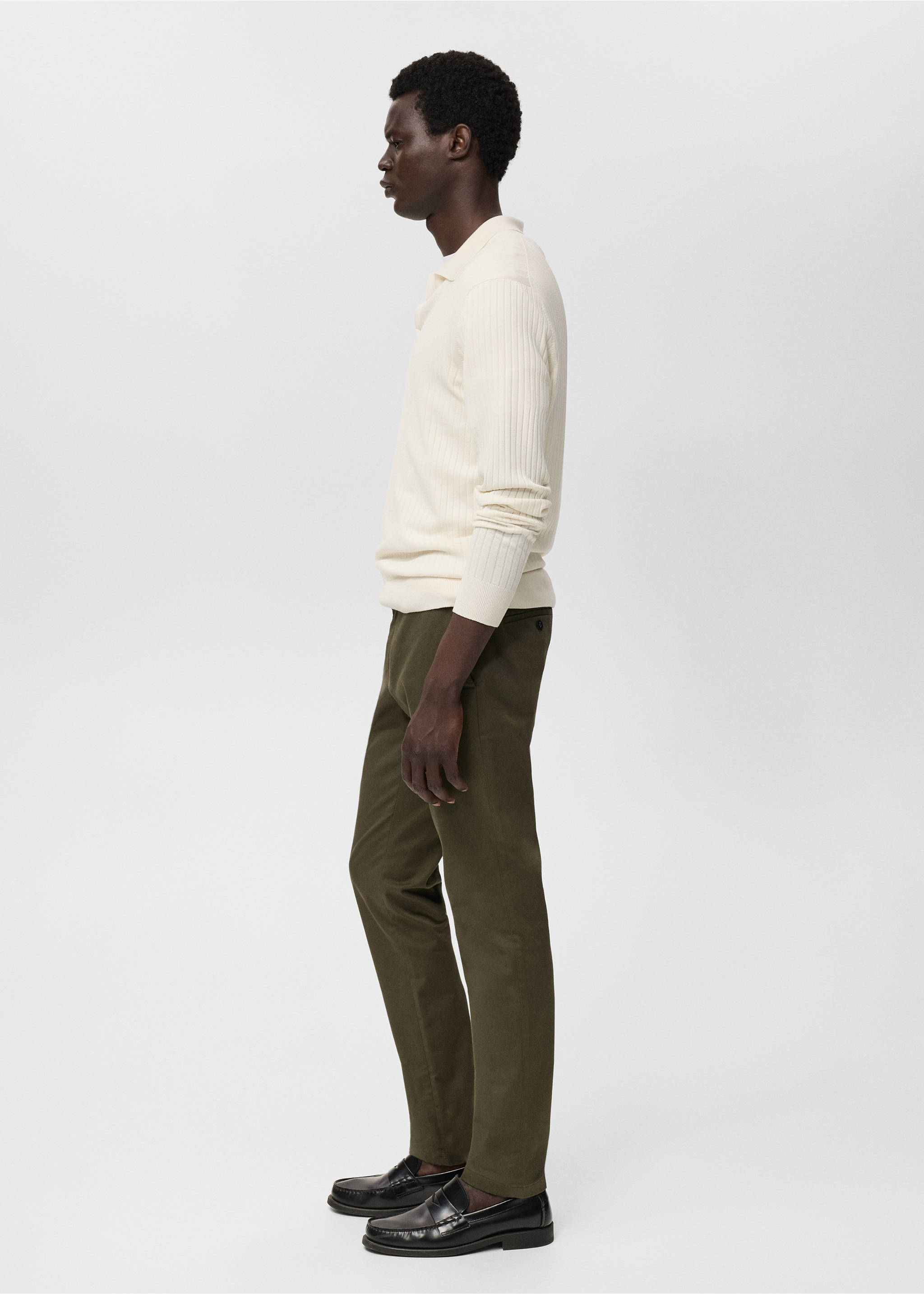 Barna slim-fit twill chino trousers - Details of the article 6, Khaki. Ref: 17025141-00.