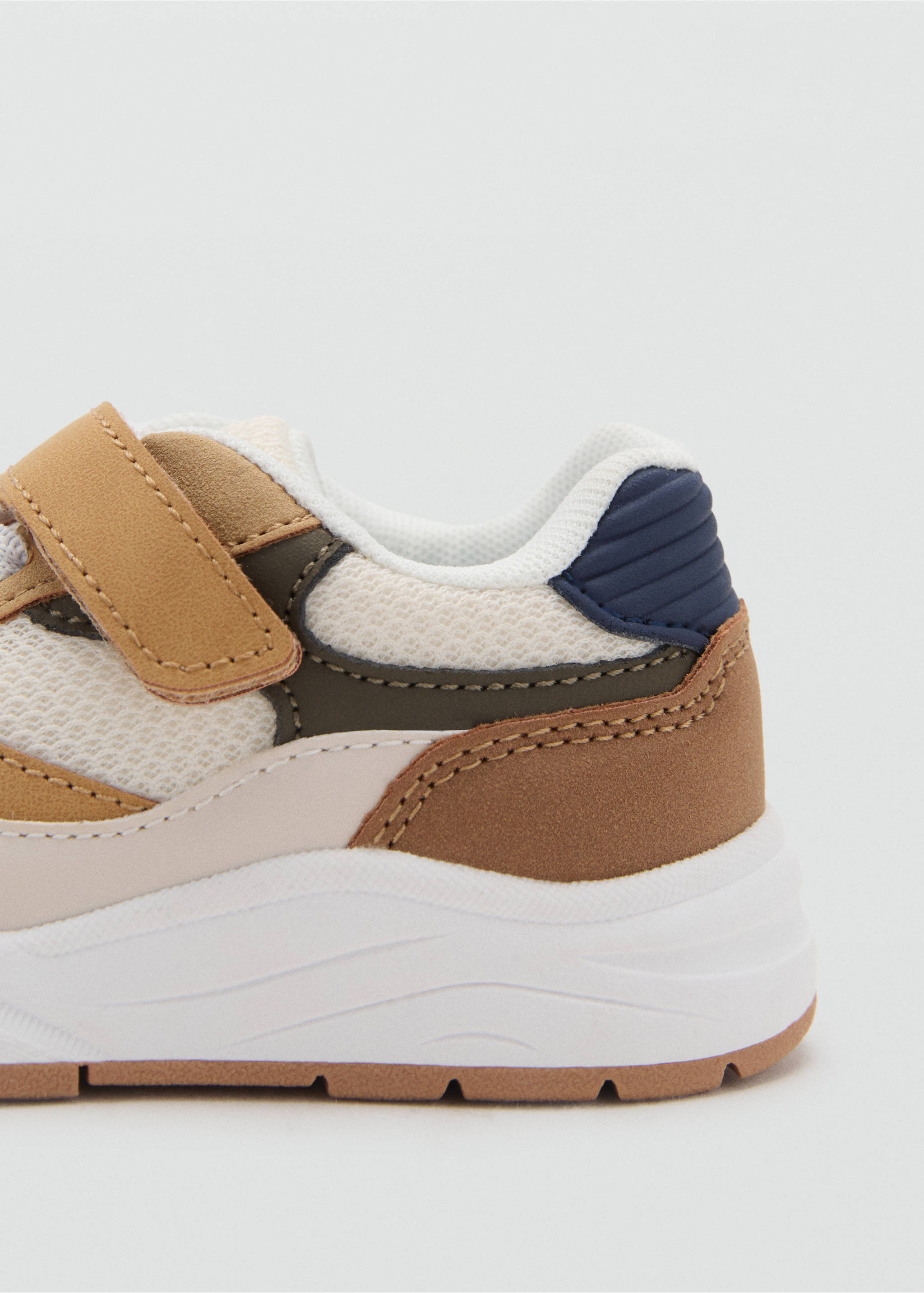 Velcro fastening mixed sneakers - Details of the article 1, Beige. Ref: 17025149-00.