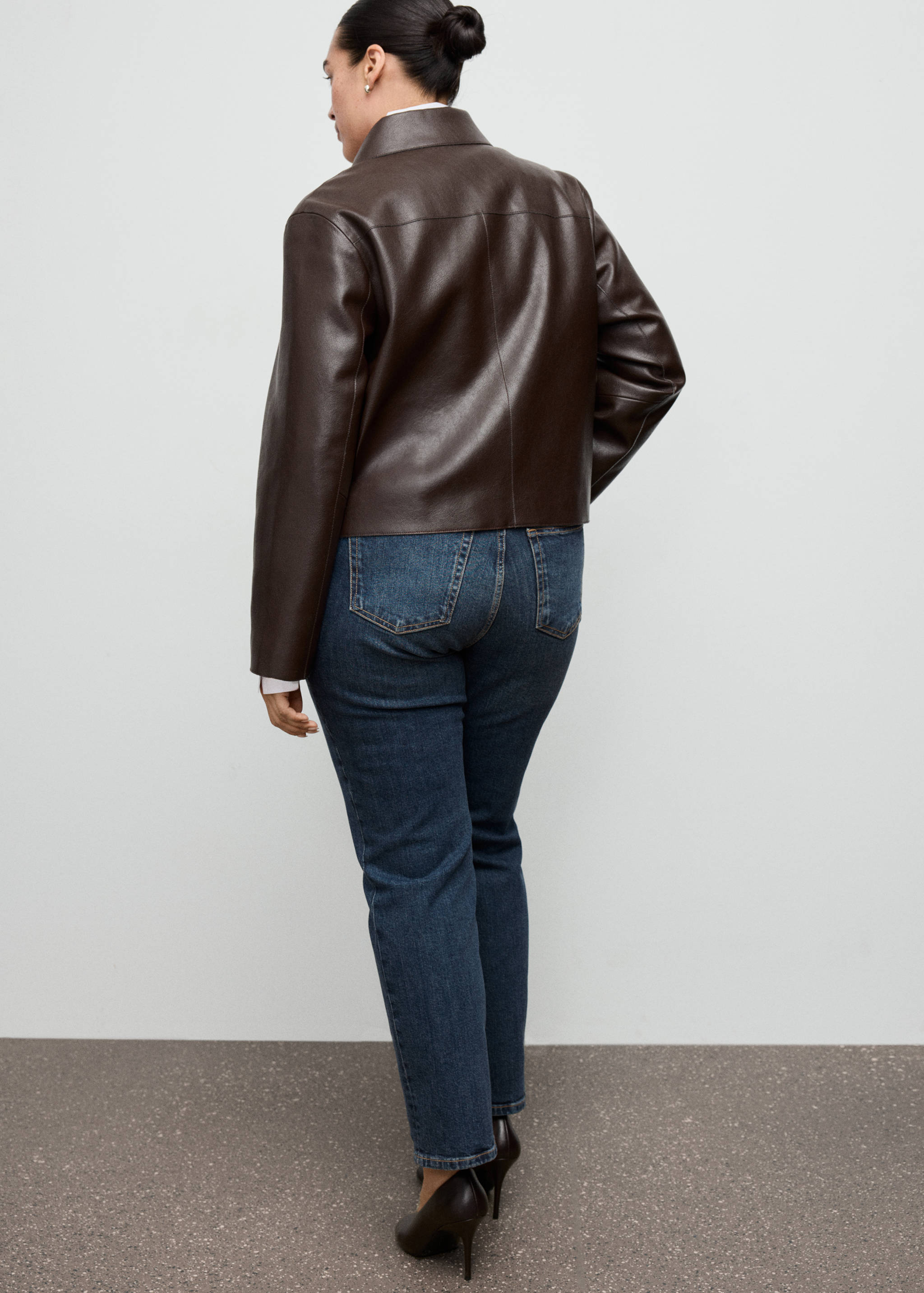 Mid-rise slim-fit jeans - Details of the article 4
