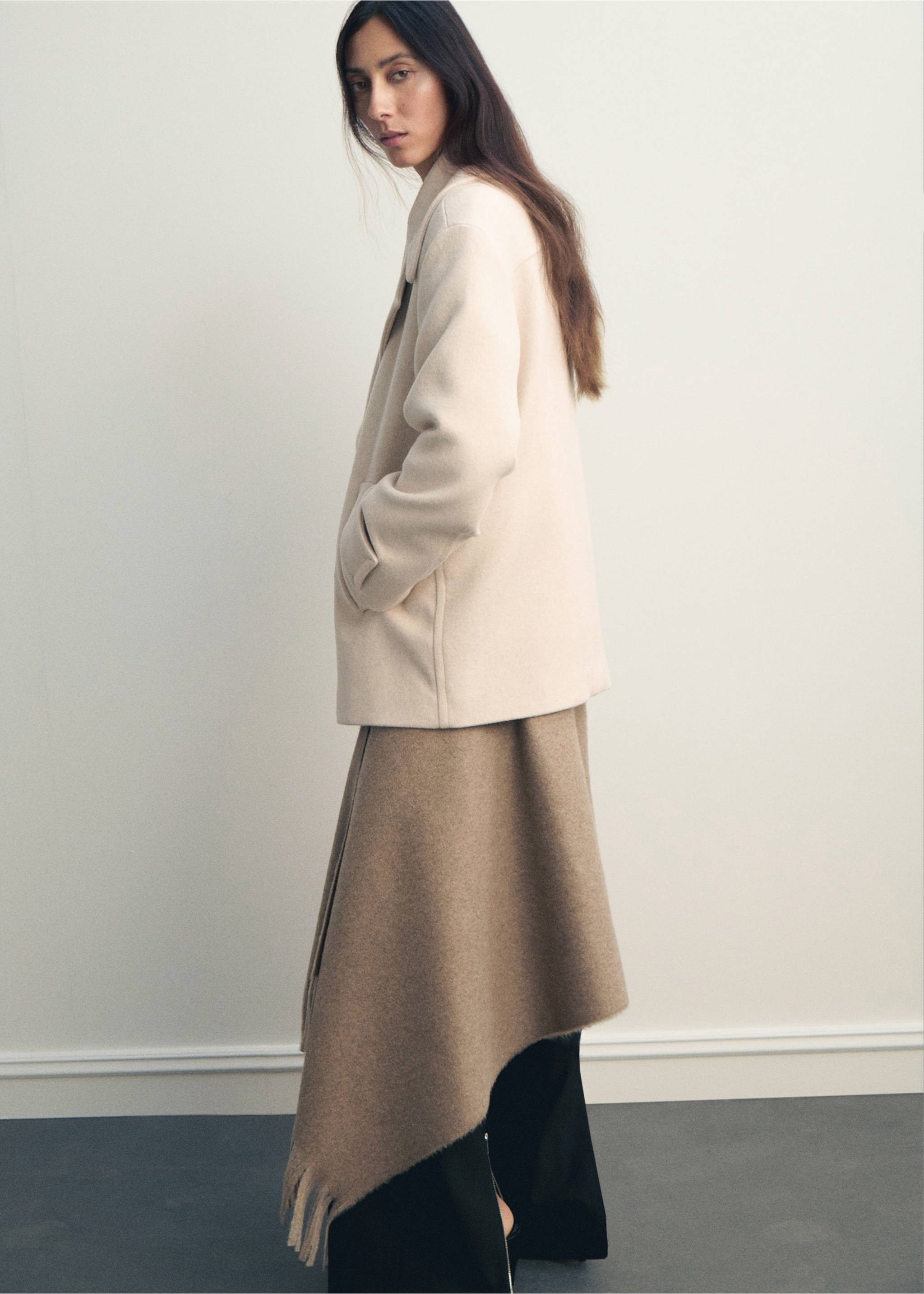 Double-breasted wool-blend coat - Reverse of the article, Light/Pastel Grey. Ref: 17025790-00.