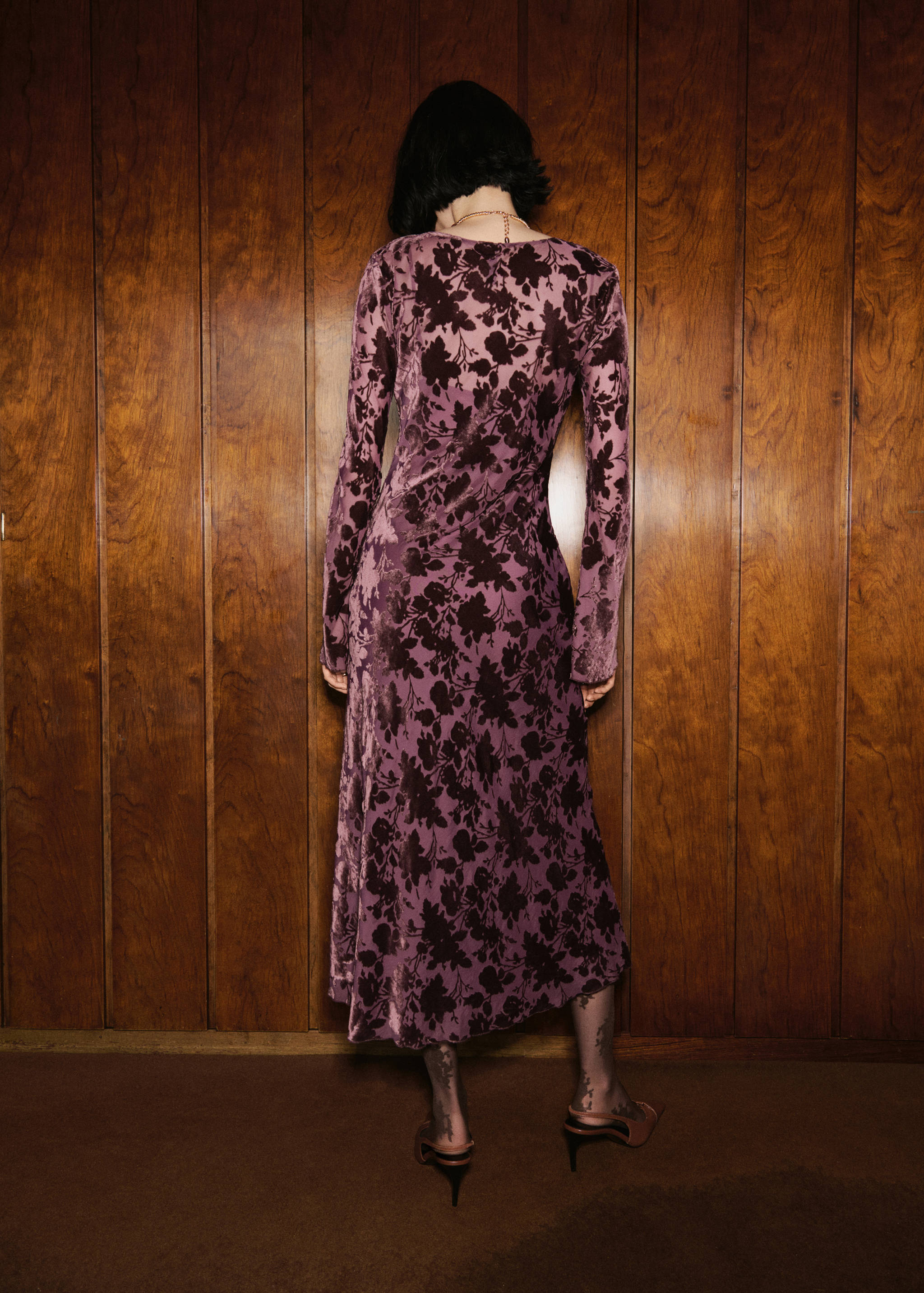 Floral jacquard dress with bell sleeves - Reverse of the article