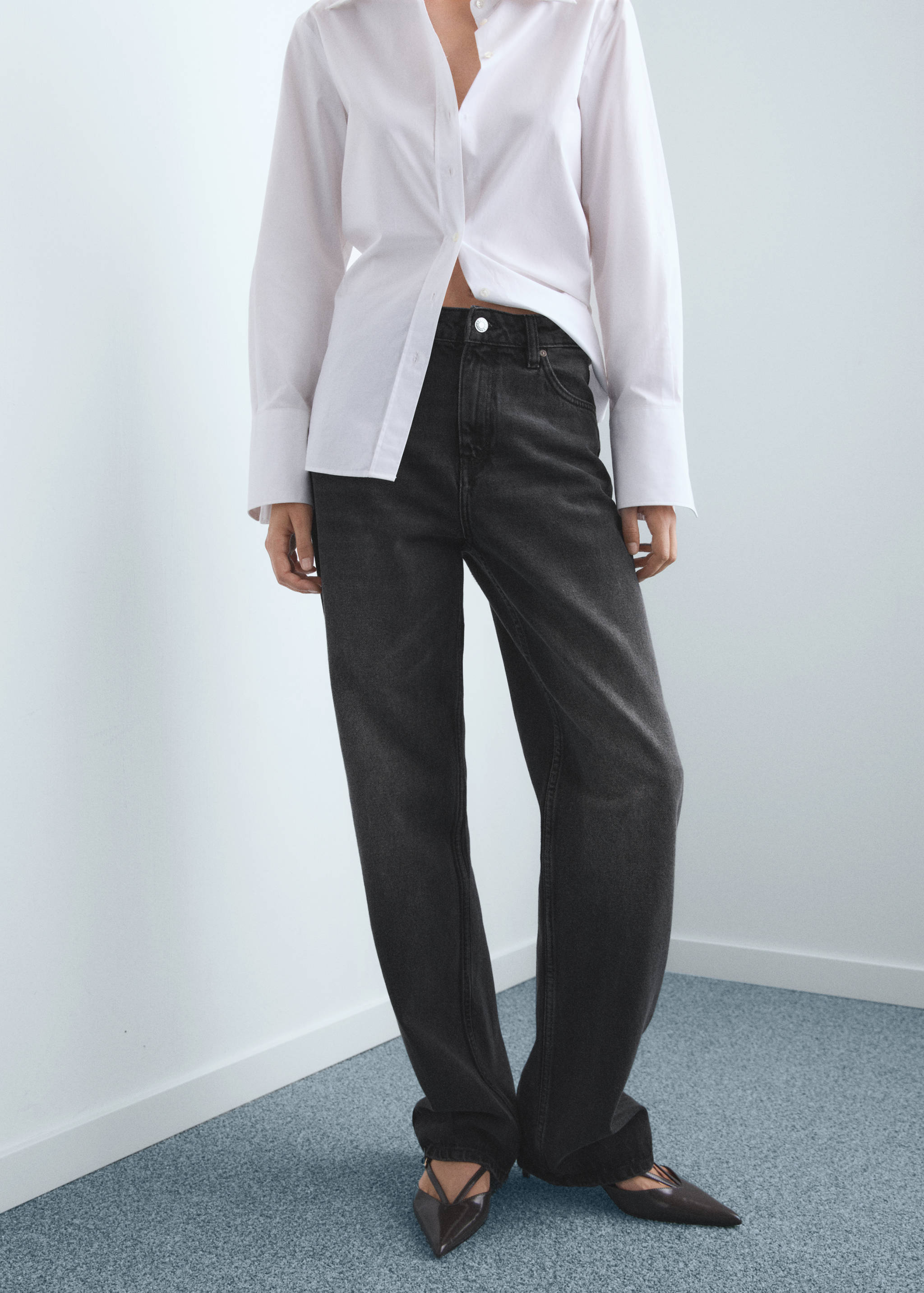 Miami medium-rise straight-fit jeans - Medium plane