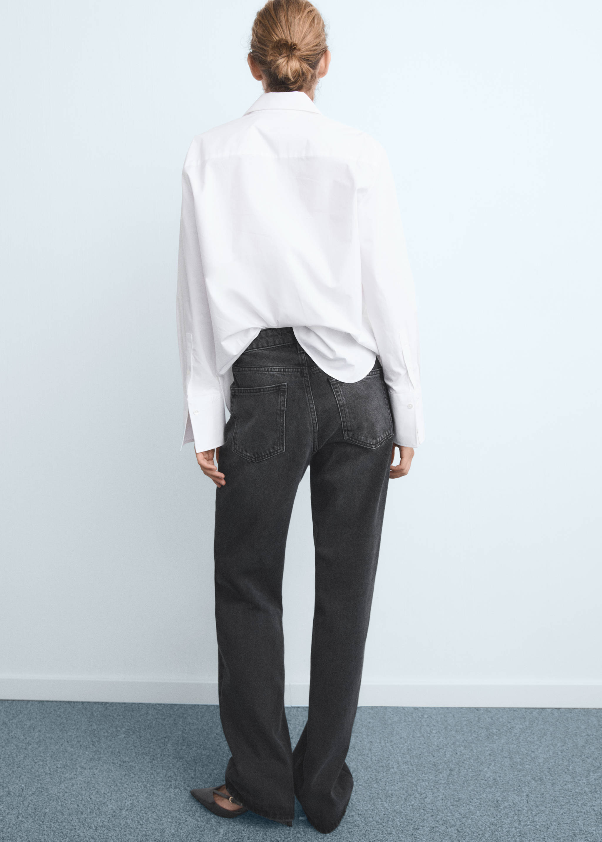 Miami medium-rise straight-fit jeans - Reverse of the article