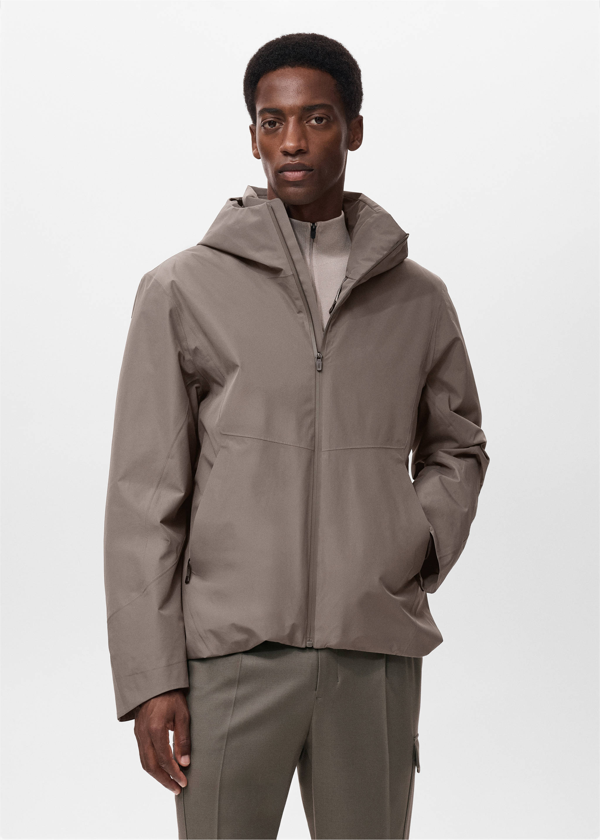 Water-repellent Thermolite® hooded jacket - Medium plane, Medium Brown. Ref: 17025969-00.