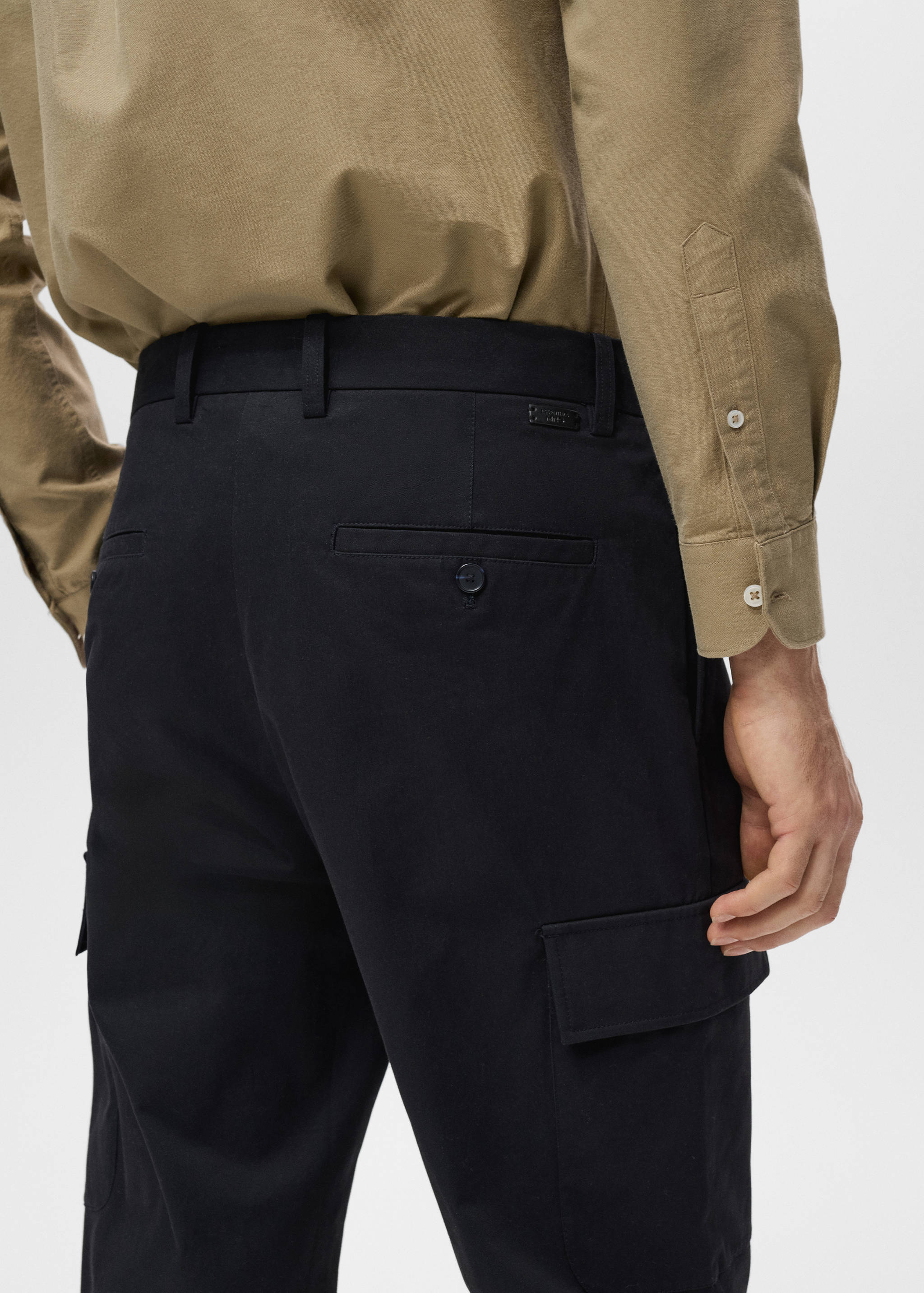 Regular fit cotton cargo trousers - Details of the article 2