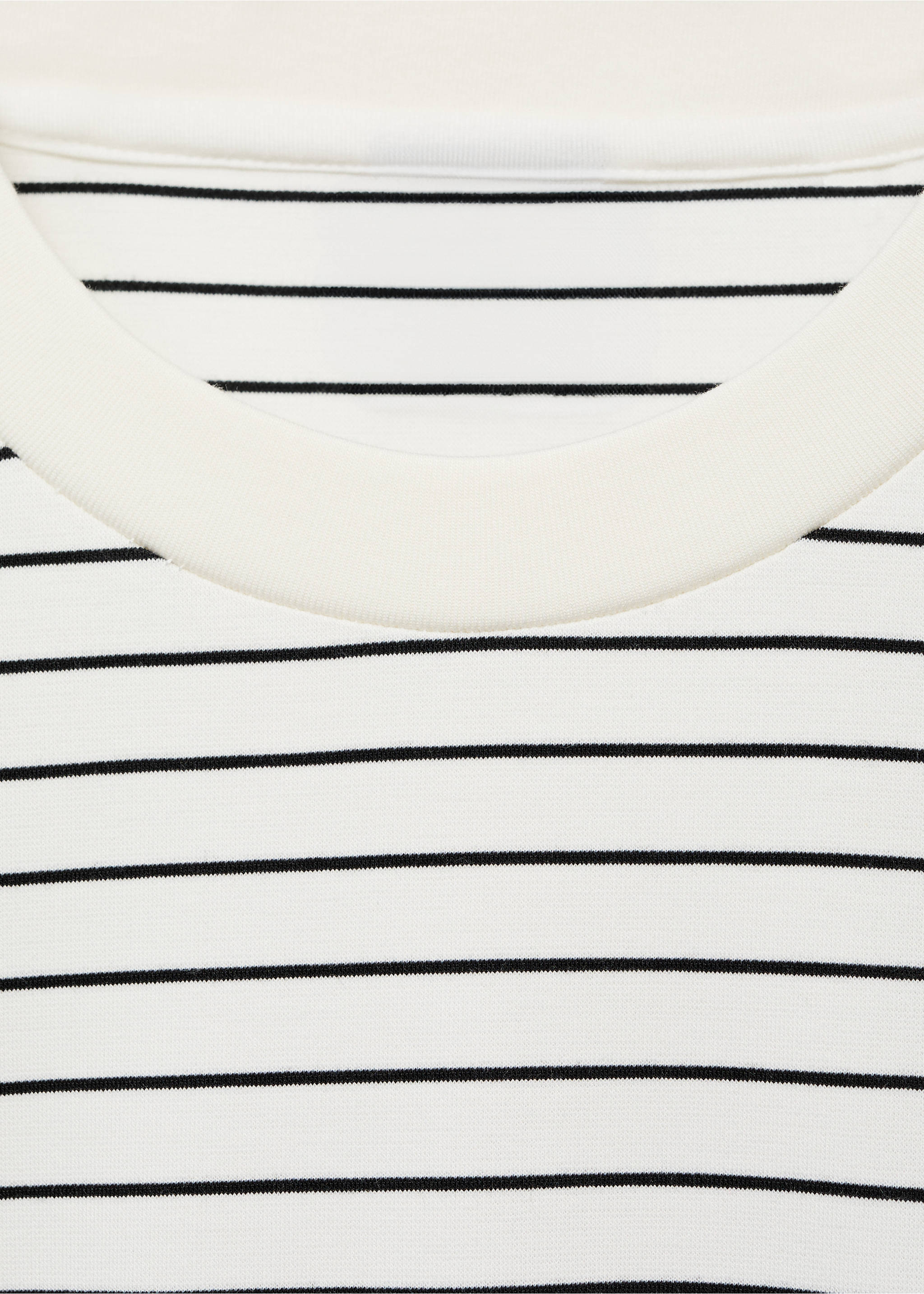 Striped long sleeves t-shirt - Details of the article 8, Ecru. Ref: 17025978-00.