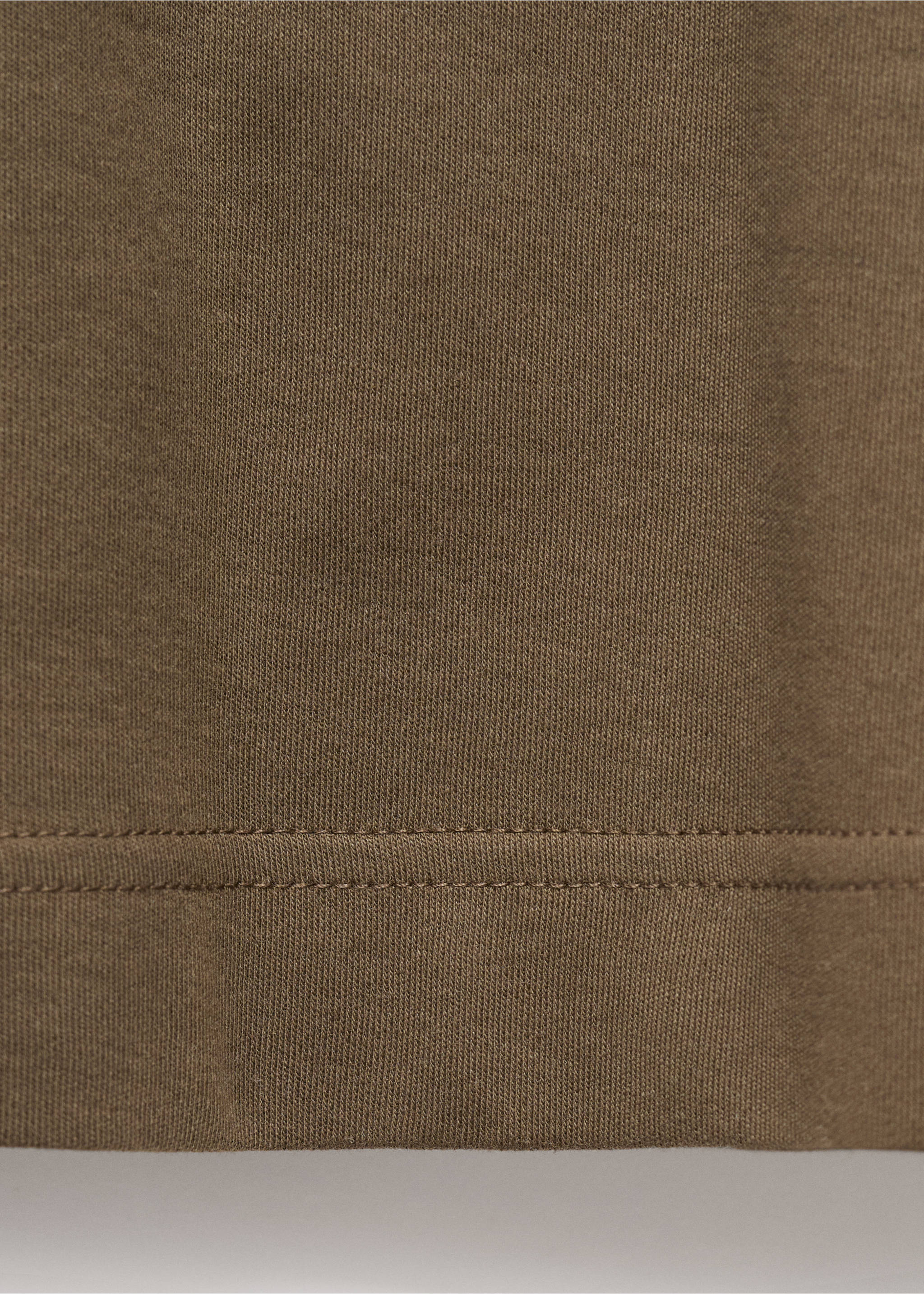 T-shirt manches longues regular-fit - Détail de l'article 0, Olive. Ref: 17025979-00.