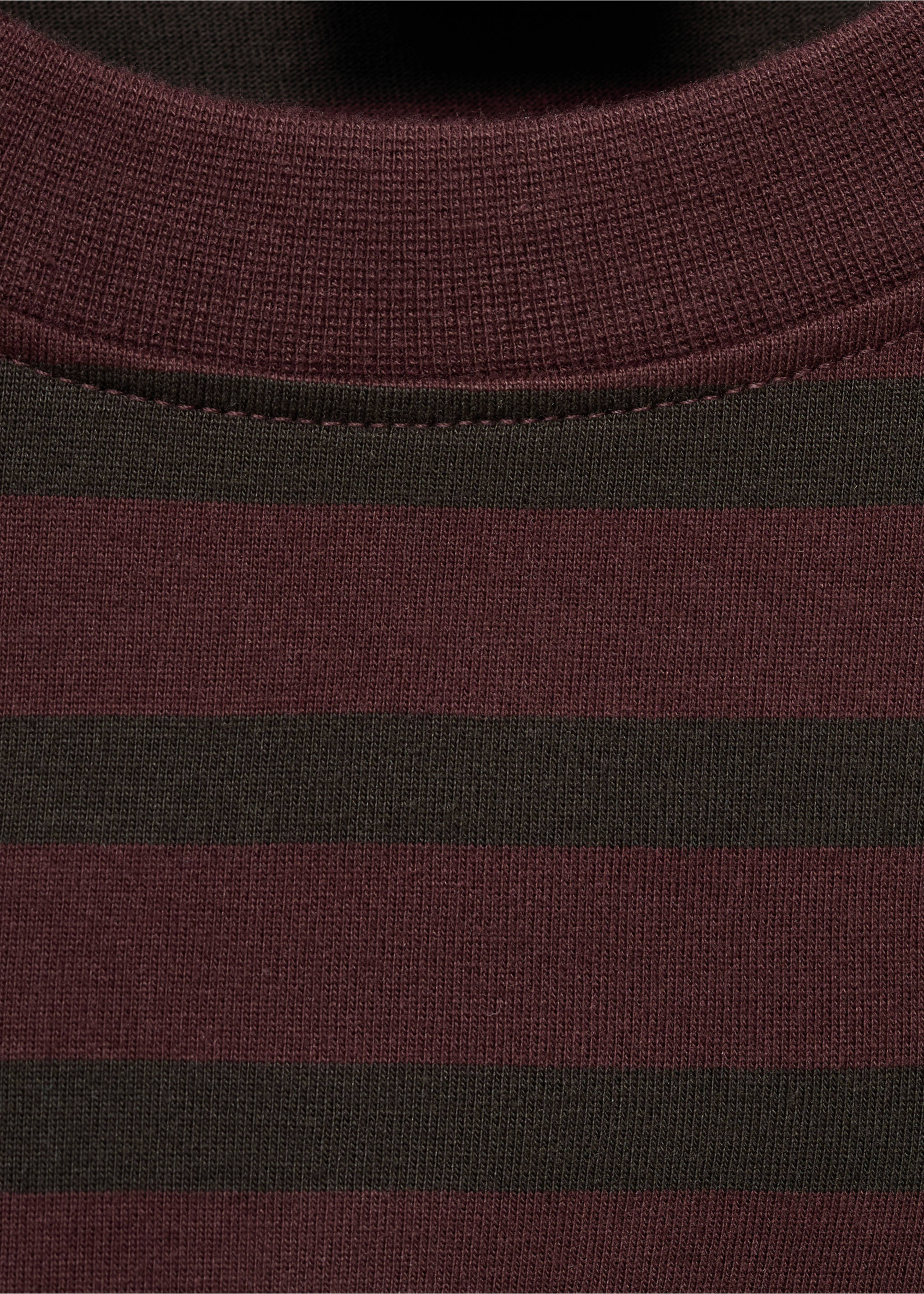 T-shirt 100 % coton rayures relaxed-fit - Détail de l'article 8, Lie de vin. Ref: 17025980-00.