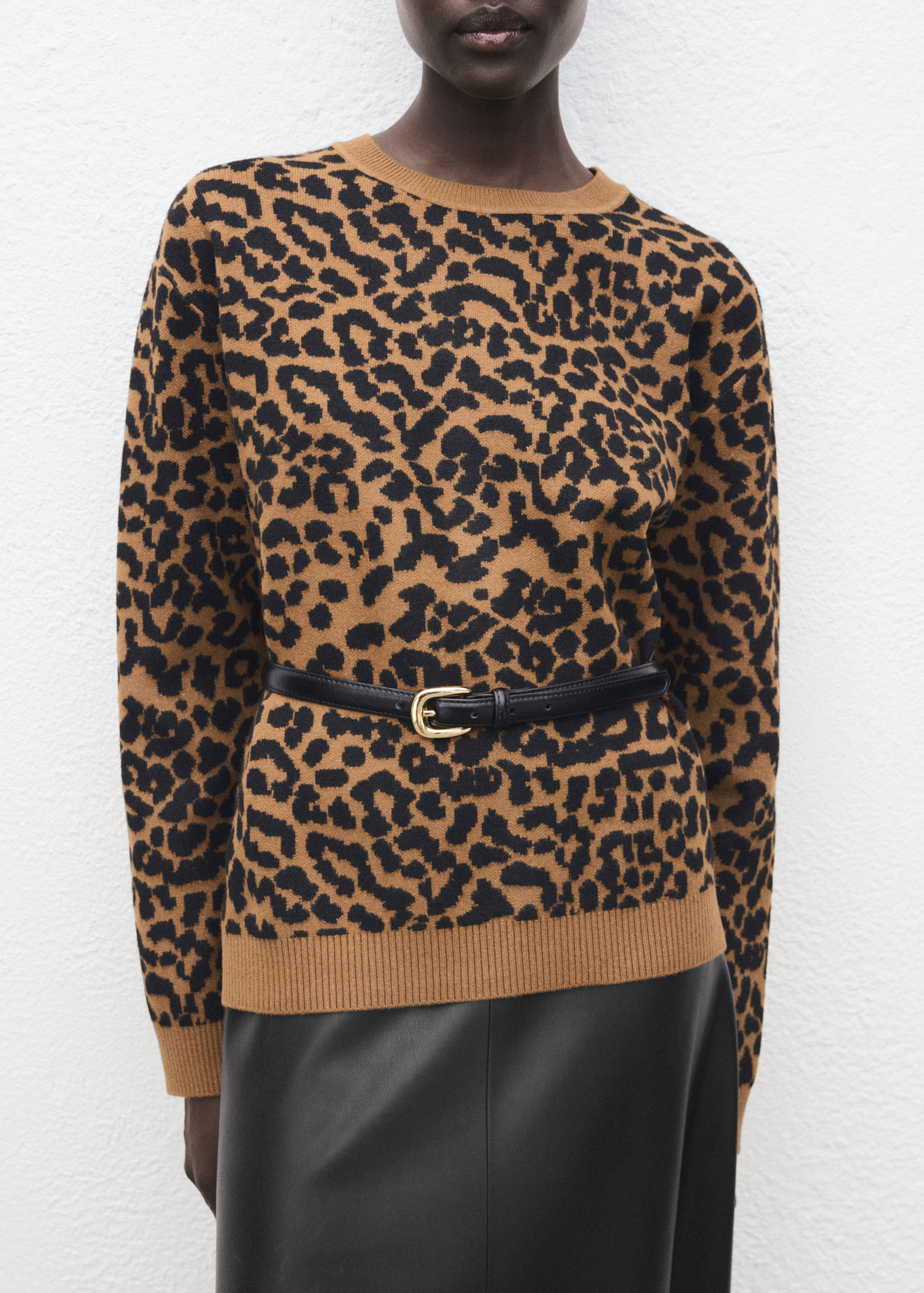Leopard-print knitted sweater - Details of the article 3