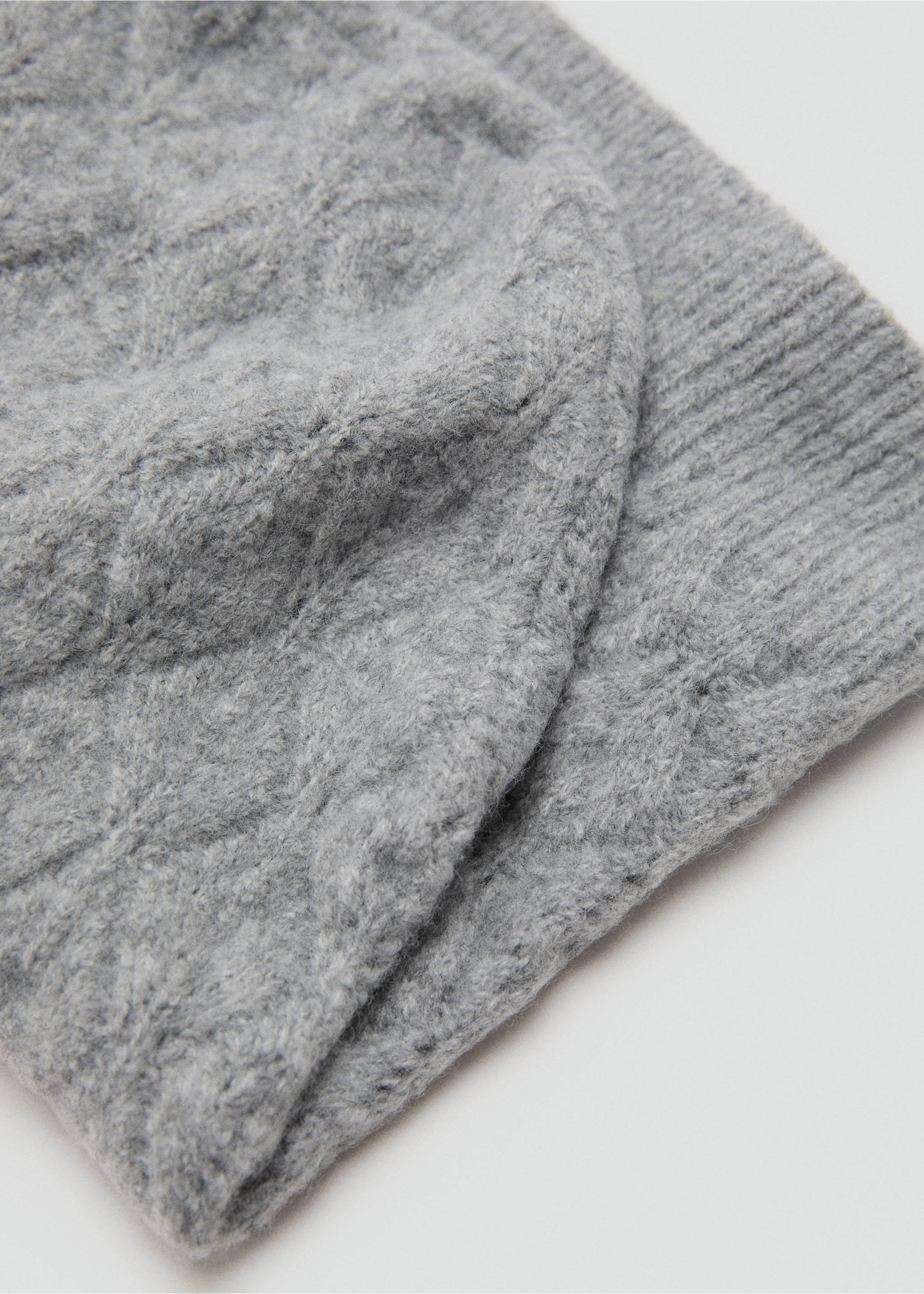 Gestrickte Balaclava - Detail des Artikels 1, Grau. Ref: 17026350-00.