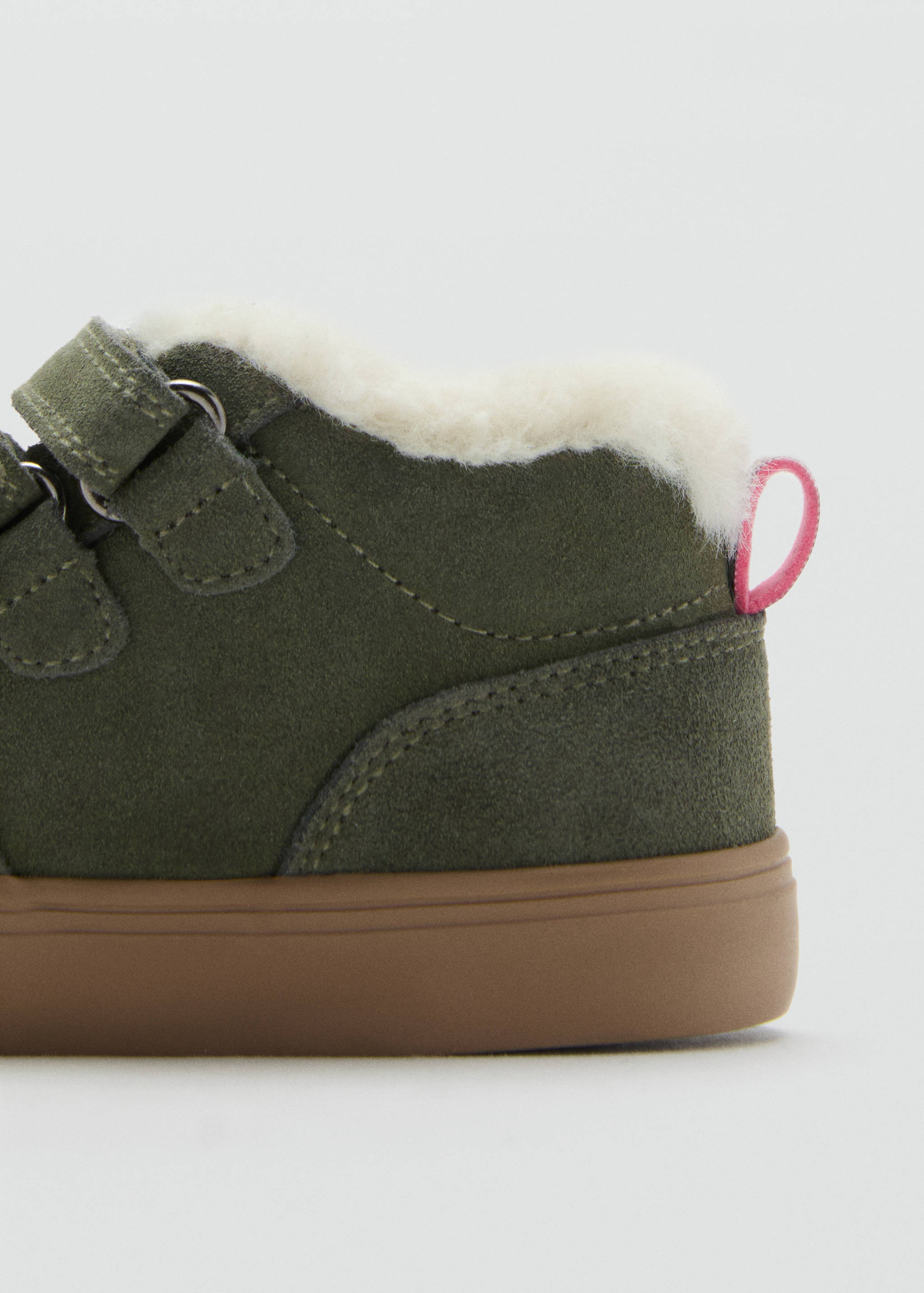 Leather trainers with fleece - Details of the article 1