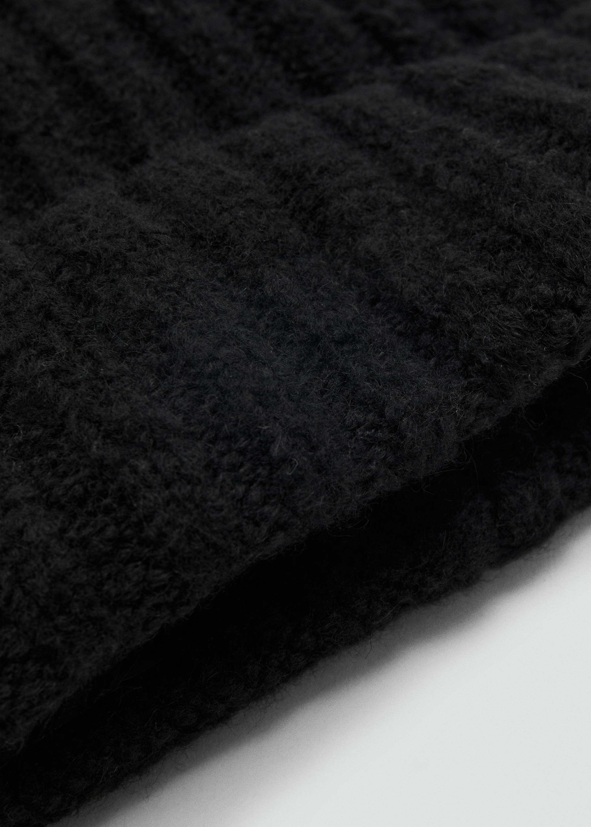 Ribbed knit beanie - Medium plane