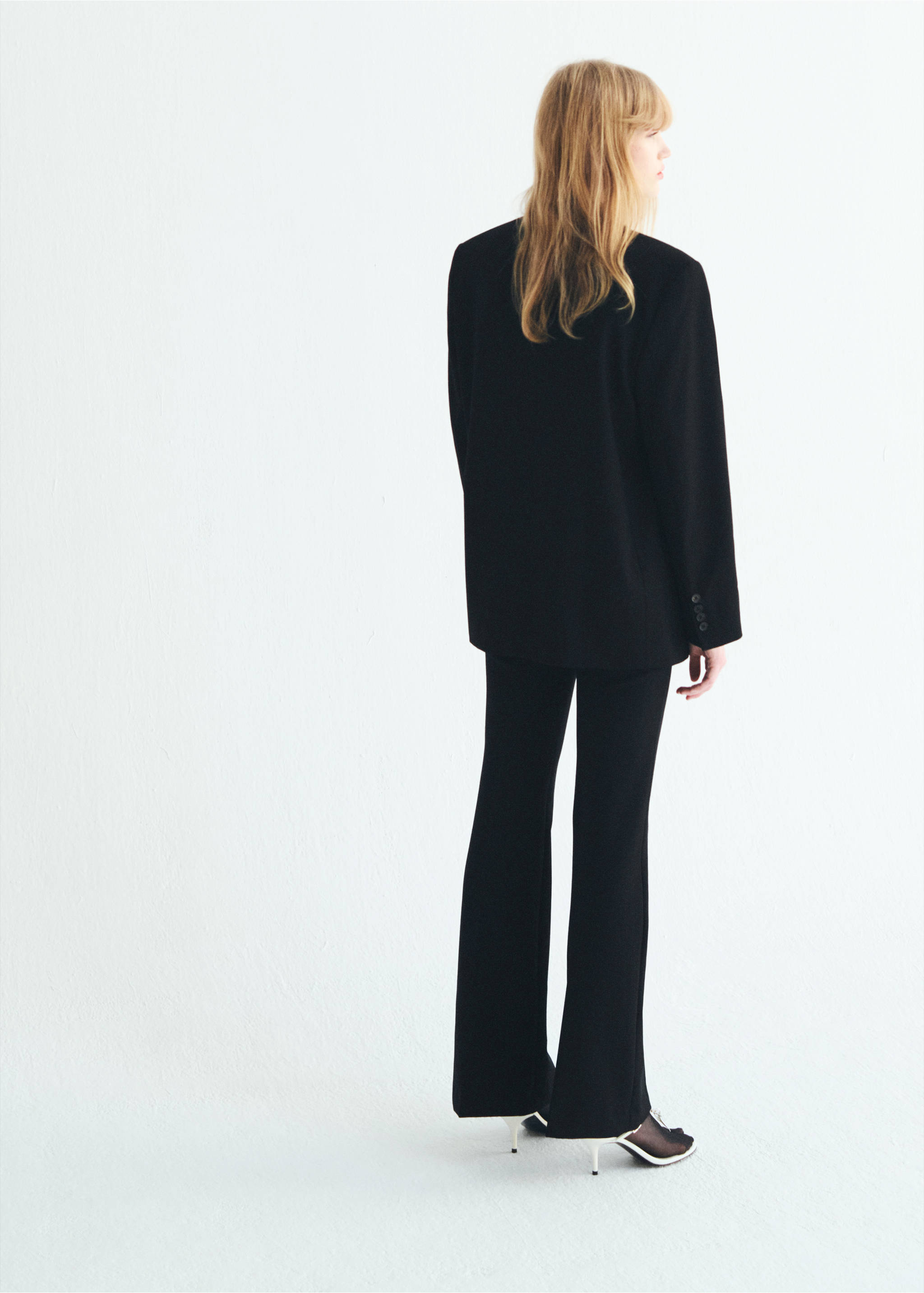 Pantalon flare taille normale - Verso de l’article, Noir. Ref: 17026738-00.