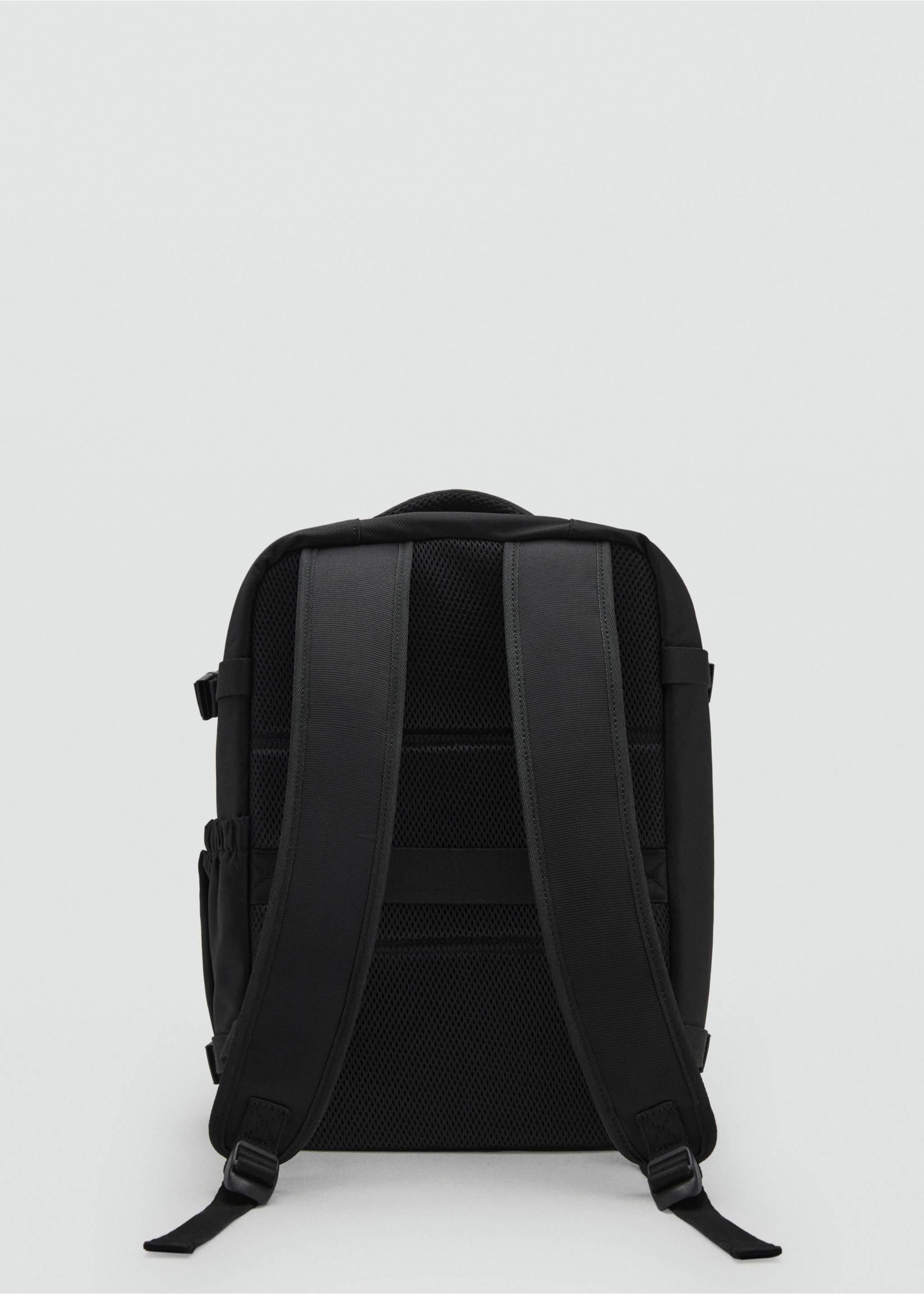 Travel rucksack - Details of the article 2, Black. Ref: 17026742-00.