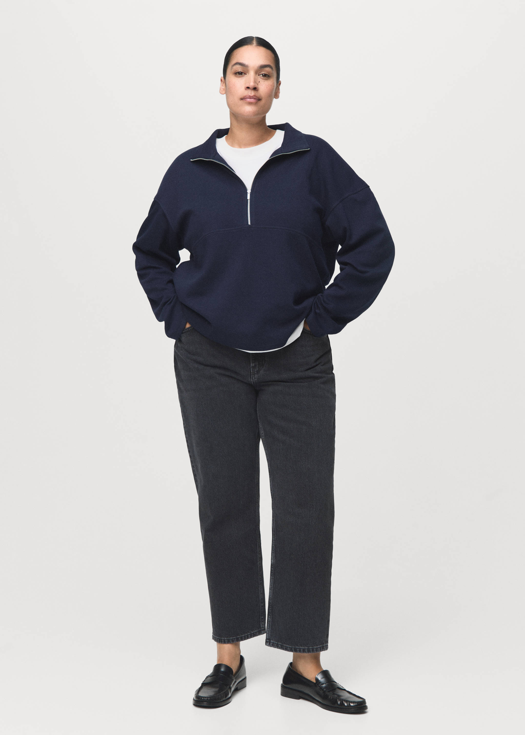 Gerade Jeans mit mittlerem Bund - Detail des Artikels 3
