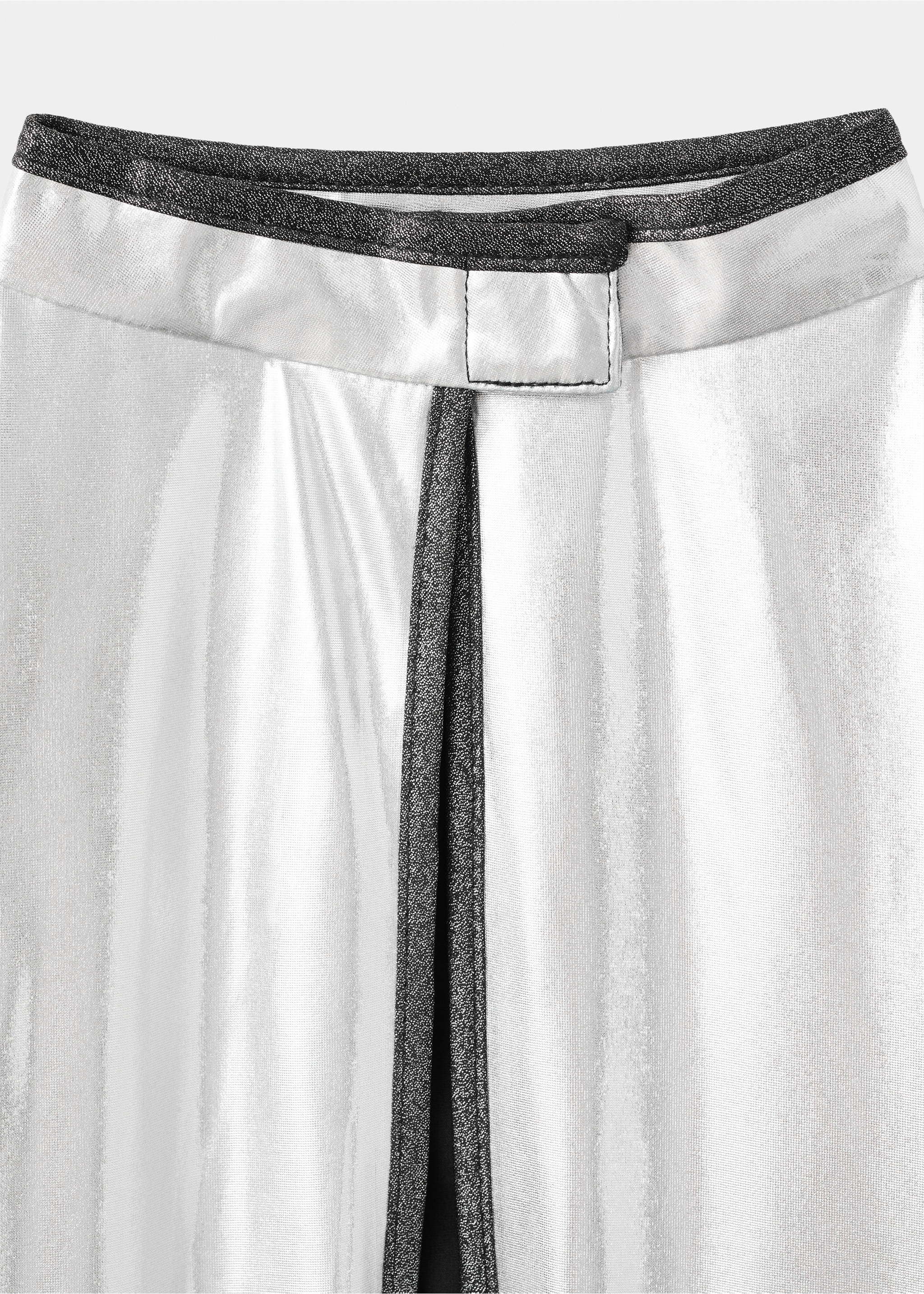 Cape and lightning mask - Details of the article 1, Silver. Ref: 17027132-00.