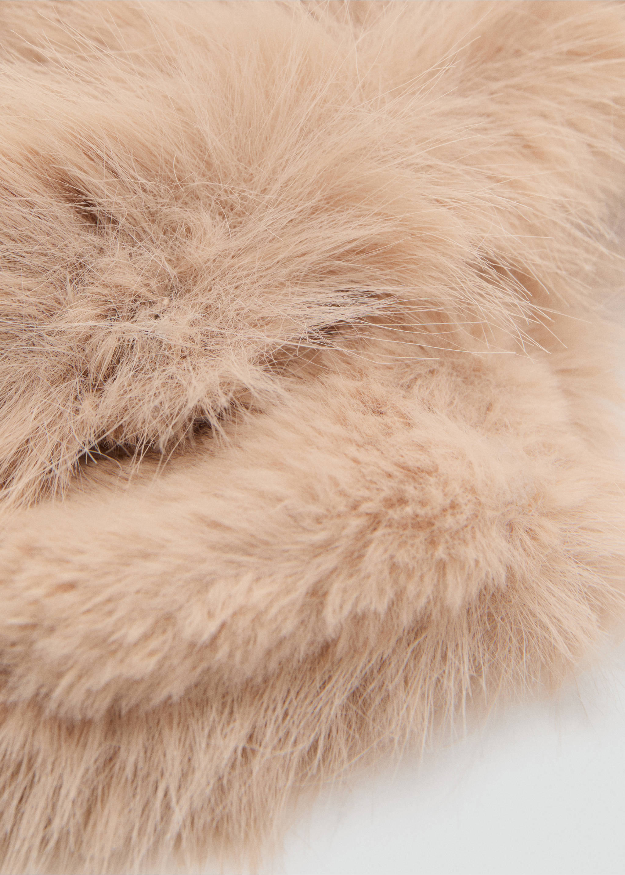 Faux-fur scarf - Medium plane, Beige. Ref: 17027770-00.