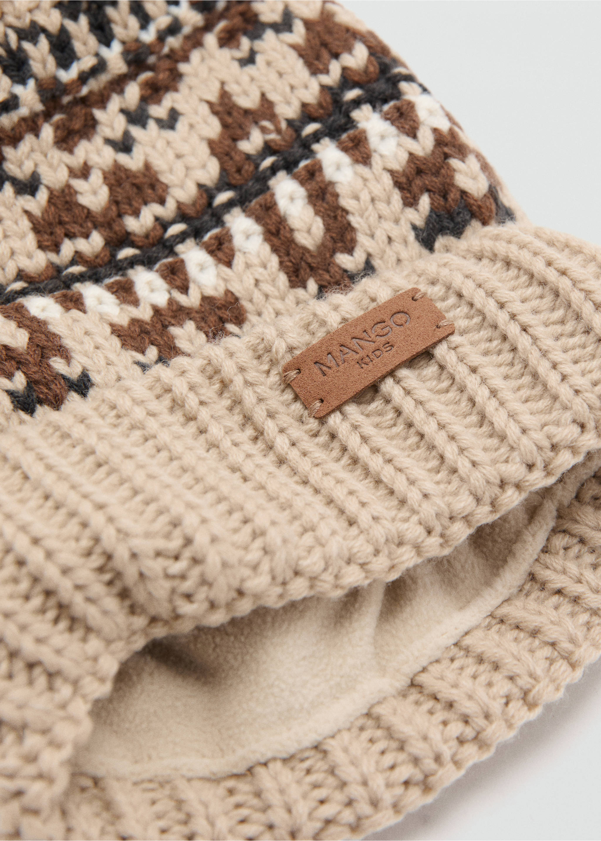 Knitted bobble hat - Medium plane, Sand. Ref: 17027778-00.