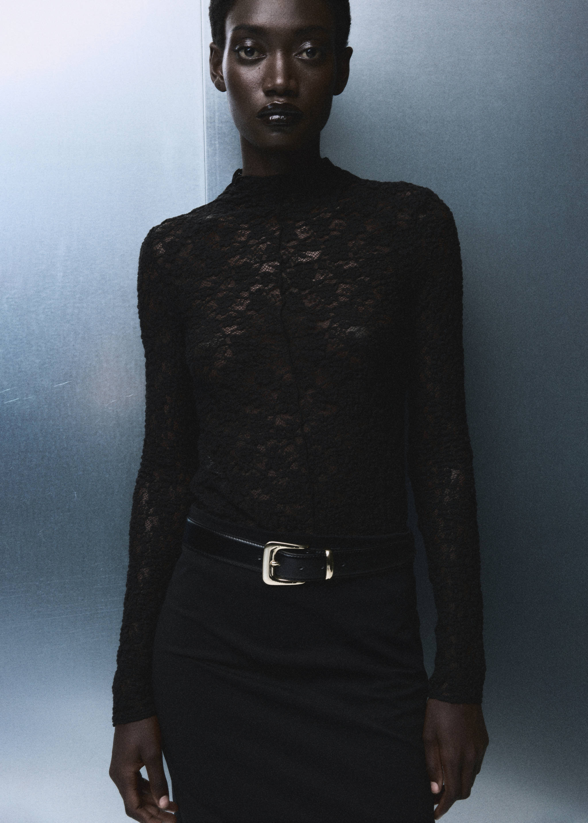 Lace top with perkins collar - Medium plane