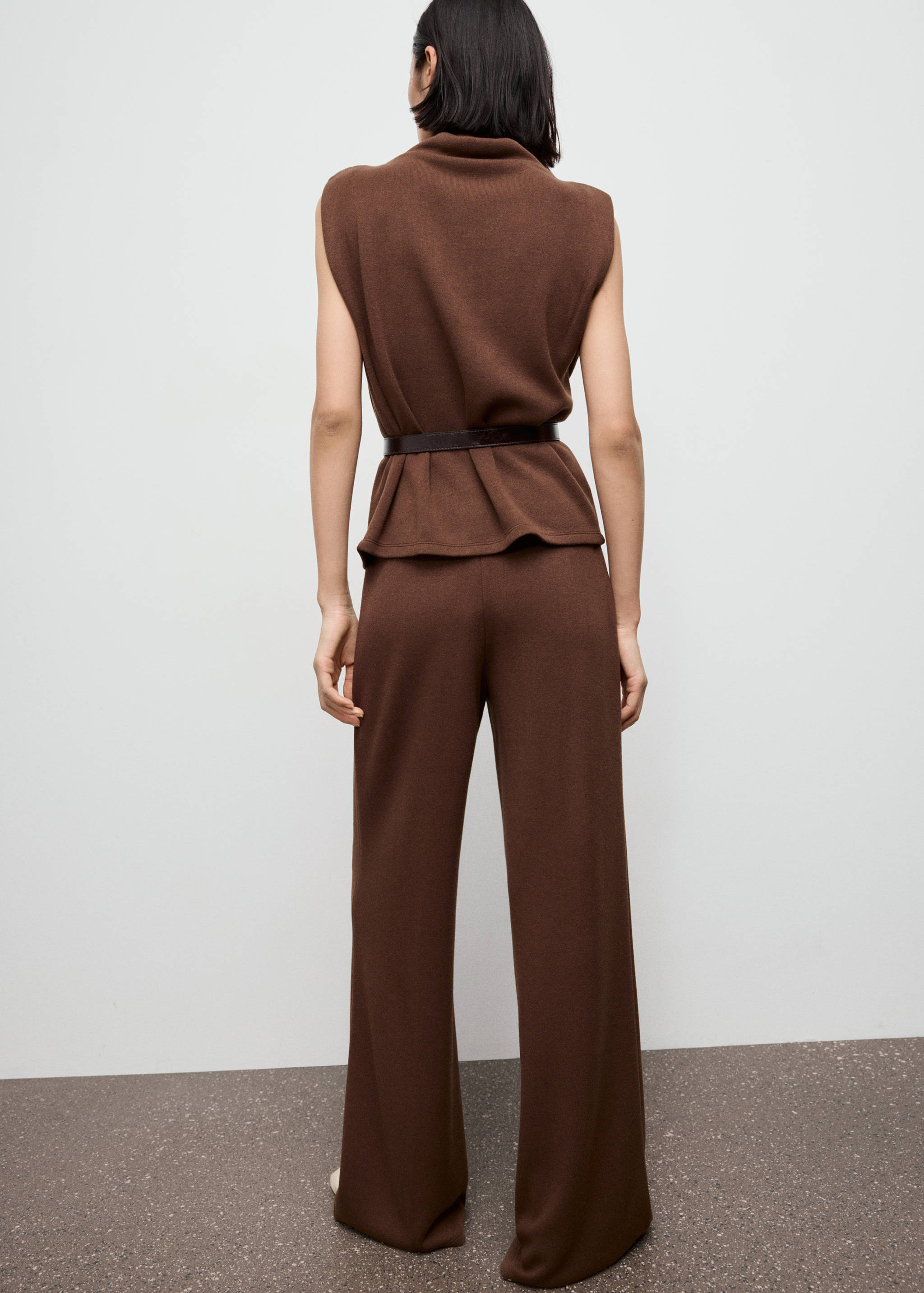 Seam-detail straight-fit trousers - Reverse of the article