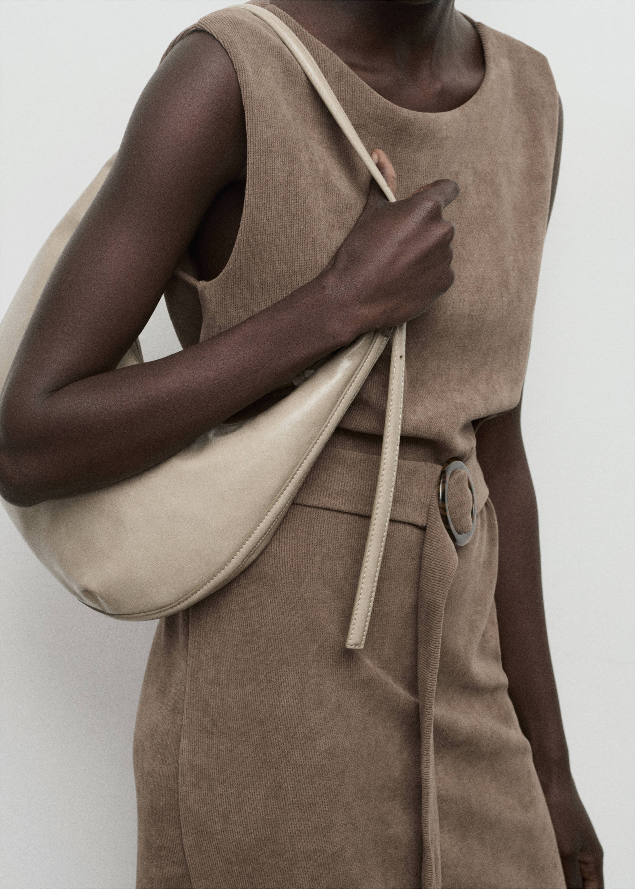 Belt knit dress - Details of the article 3, Medium Brown. Ref: 17027808-00.