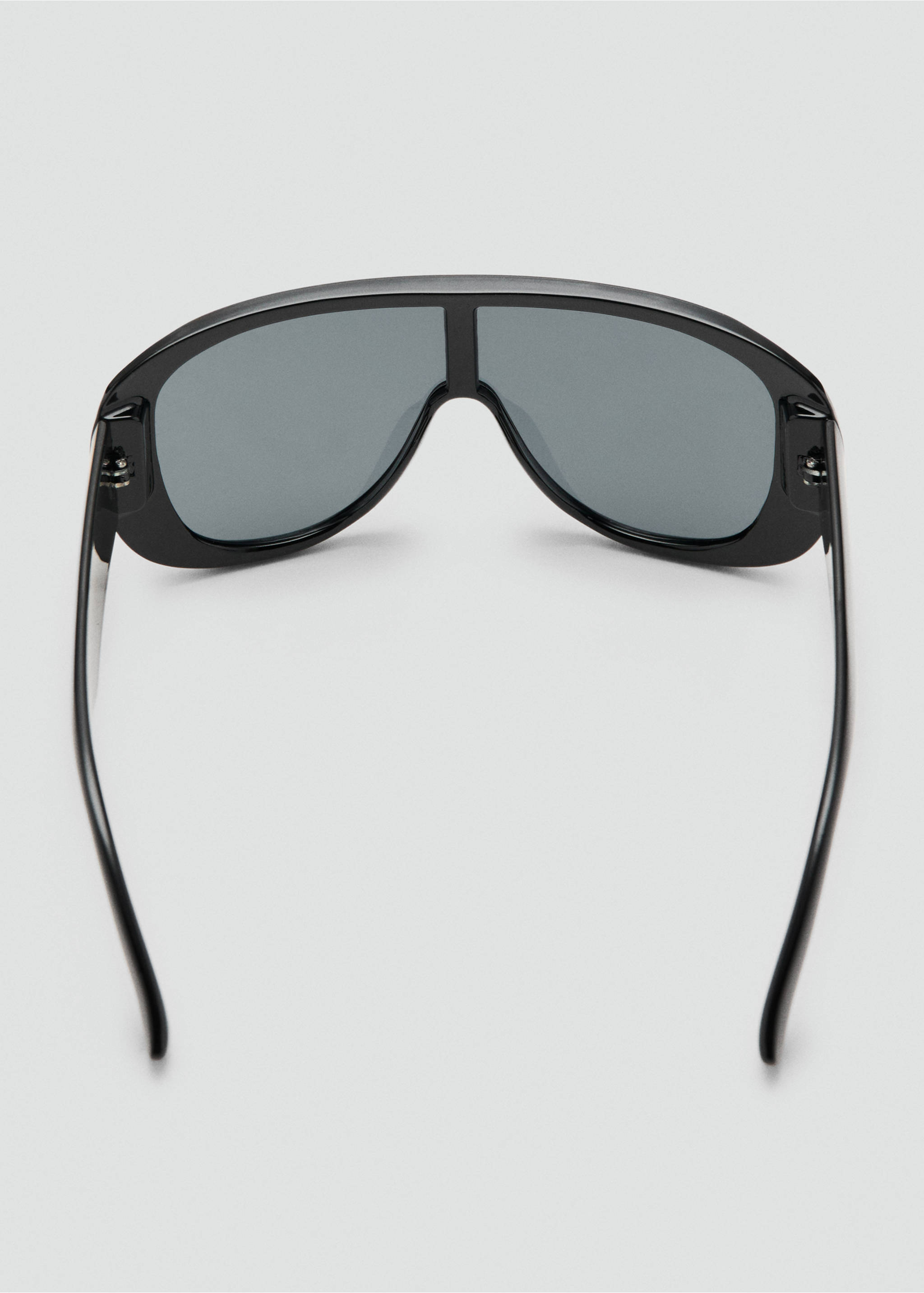 Sports sunglasses - Details of the article 1, Black. Ref: 17027811-00.