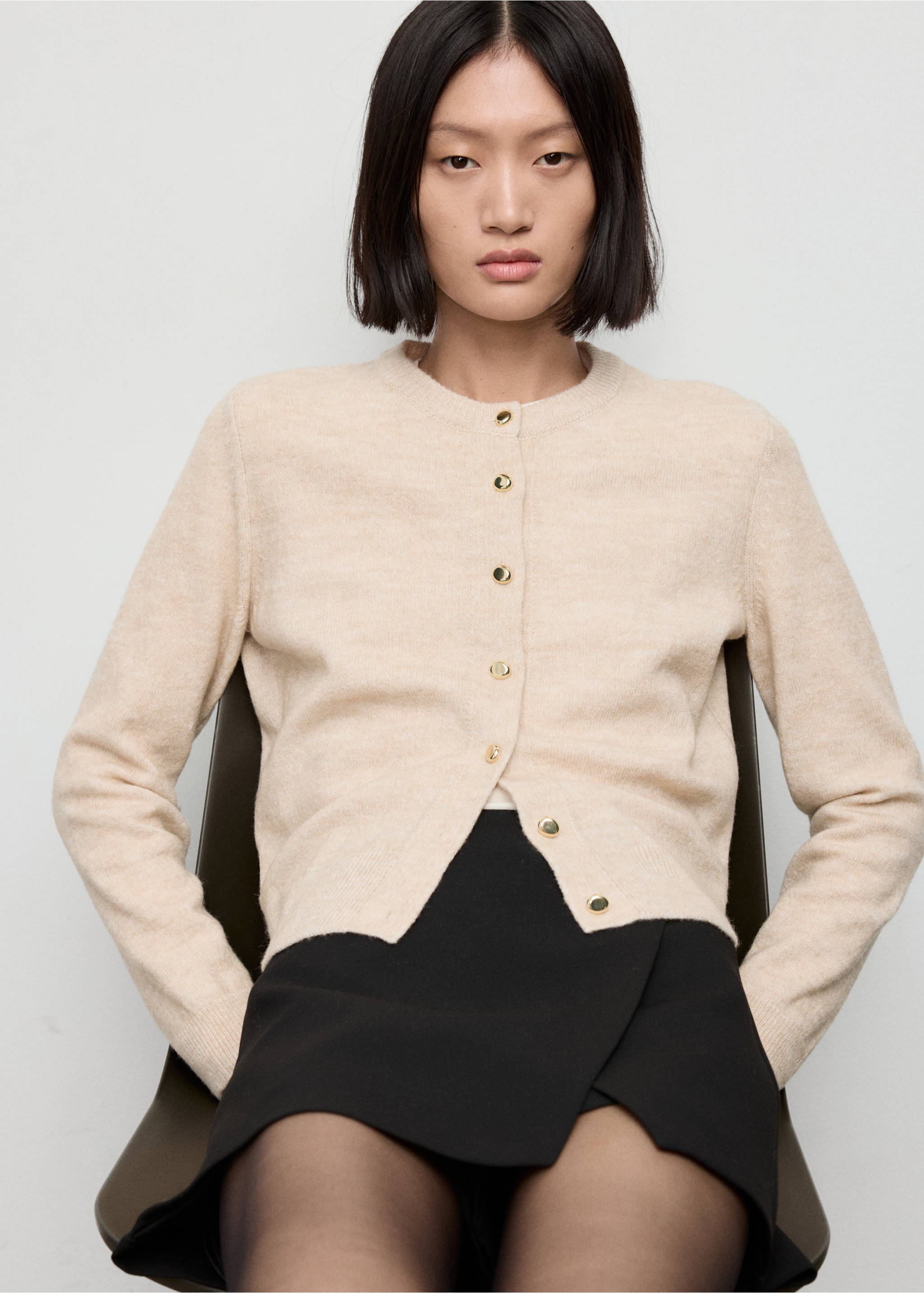 Knitted button cardigan - Medium plane, Ecru. Ref: 17027816-00.