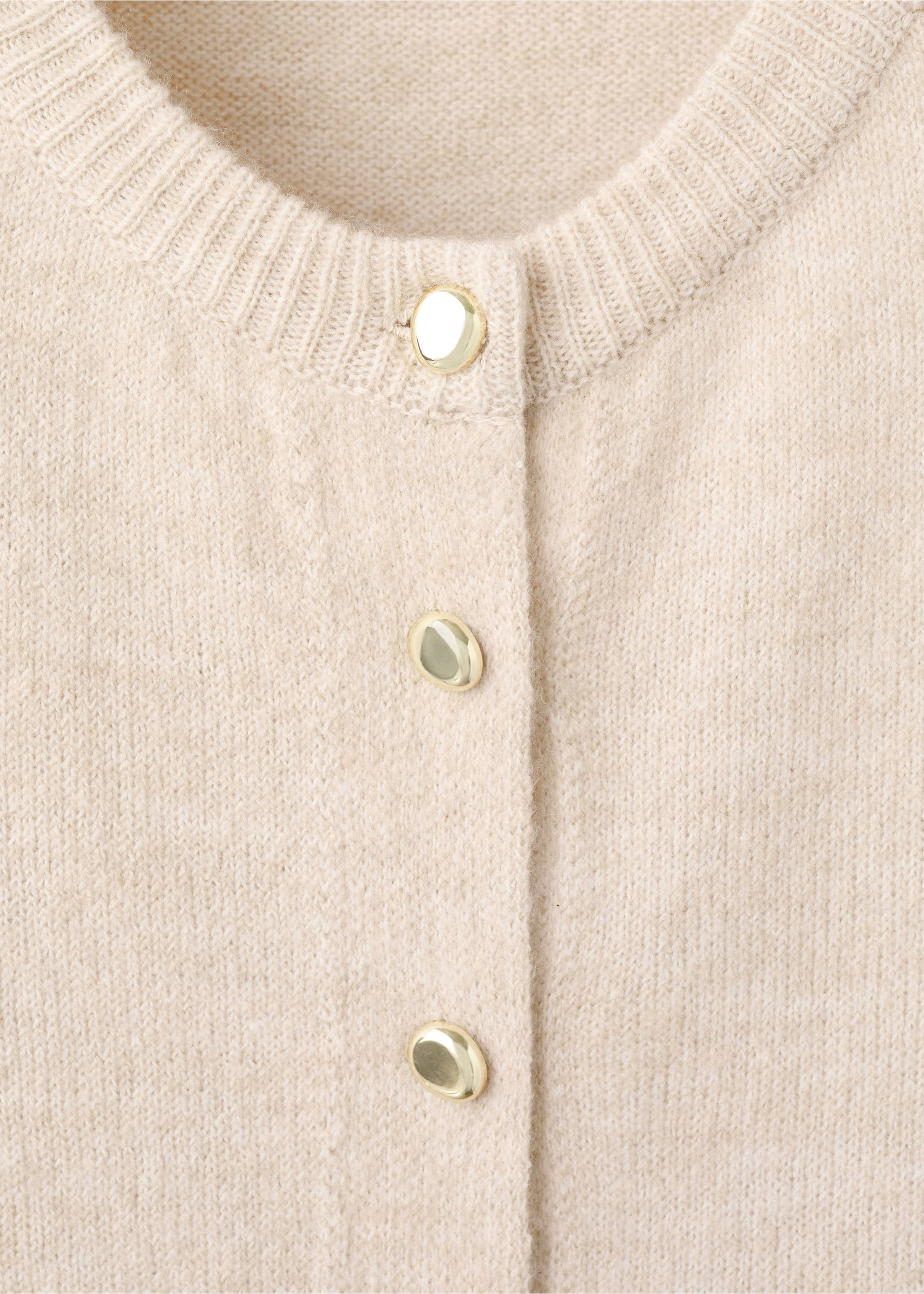 Knitted button cardigan - Details of the article 8, Ecru. Ref: 17027816-00.