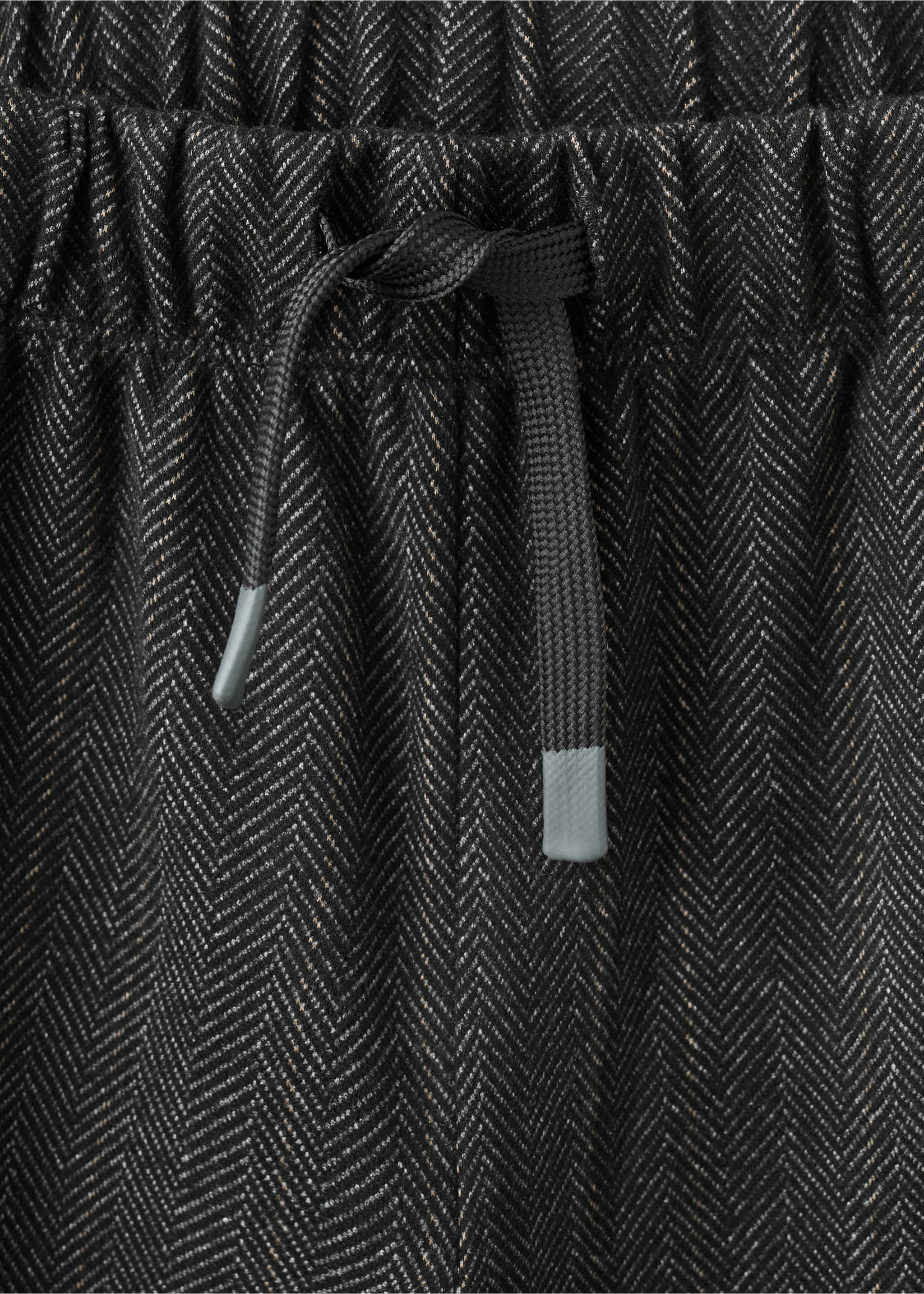 Herringbone straight trousers - Details of the article 8, Charcoal. Ref: 17027902-00.