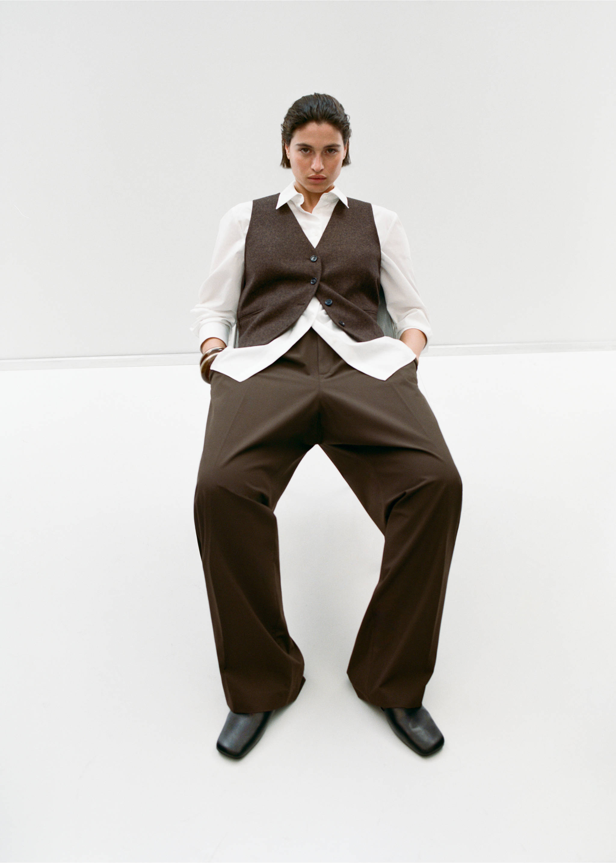 Speckled wool waistcoat - Details of the article 3, Brown. Ref: 17027913-00.