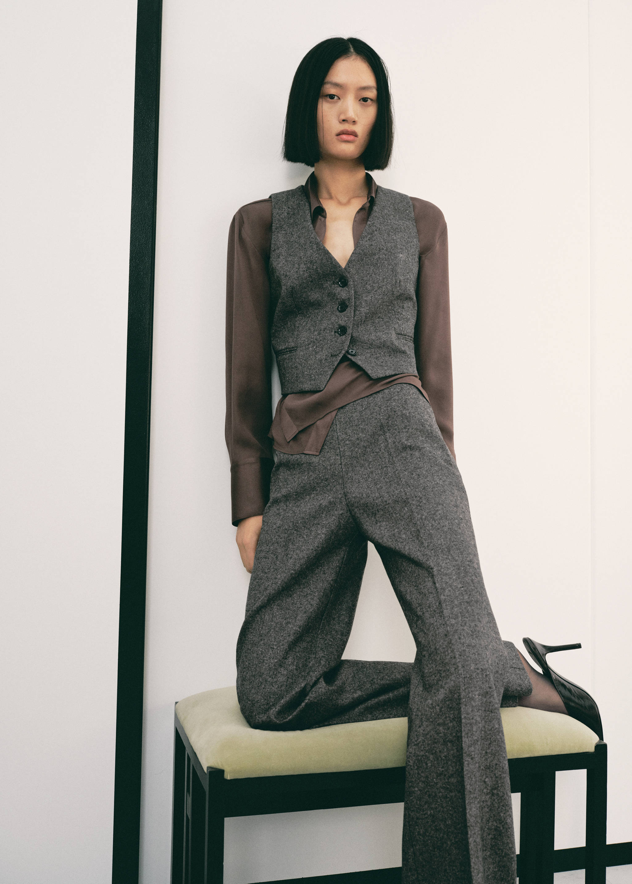 Speckled wool waistcoat - Details of the article 1