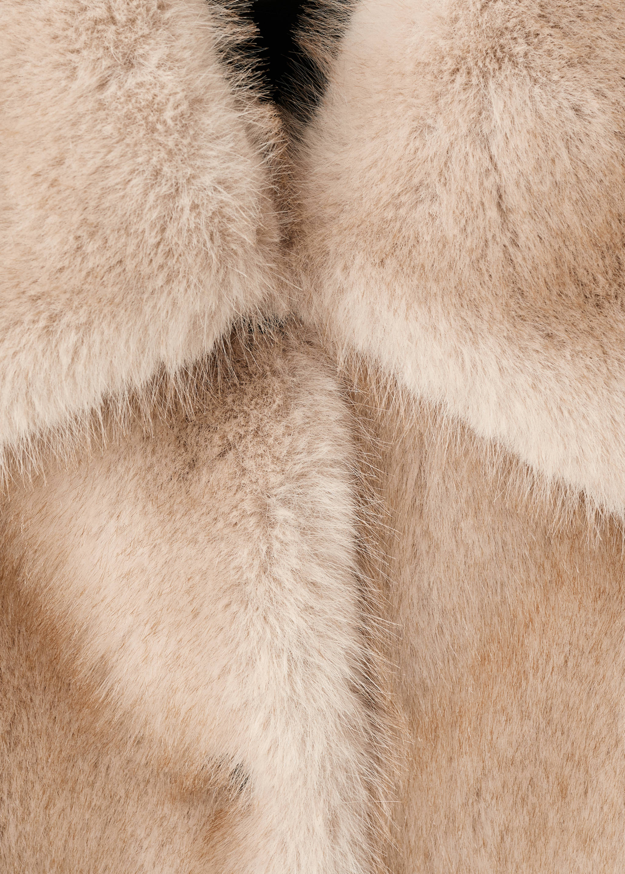 Faux-fur coat with buttons - Details of the article 8