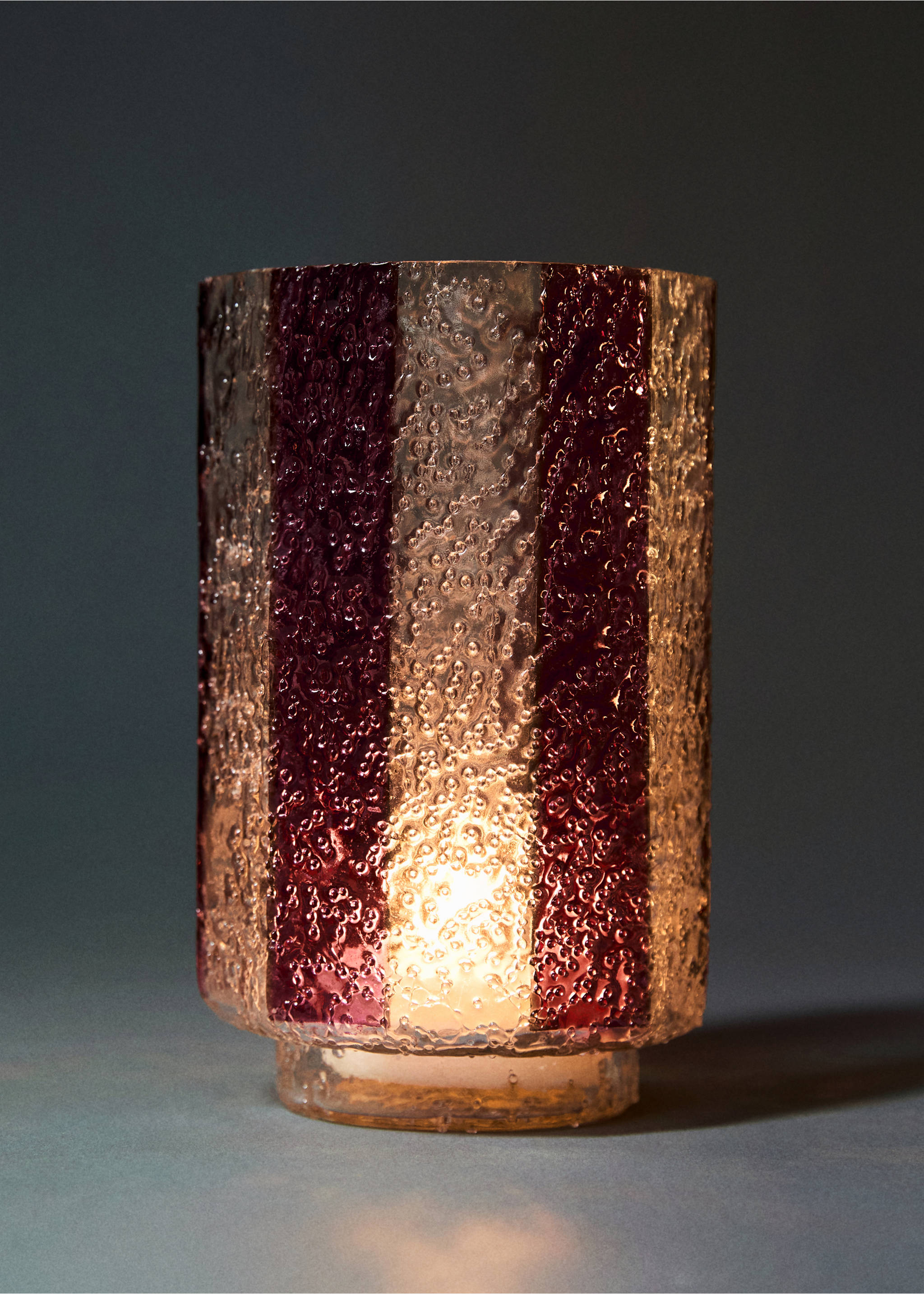 Large striped glass candle holder - General plane, Intense Red. Ref: 17028286-00.