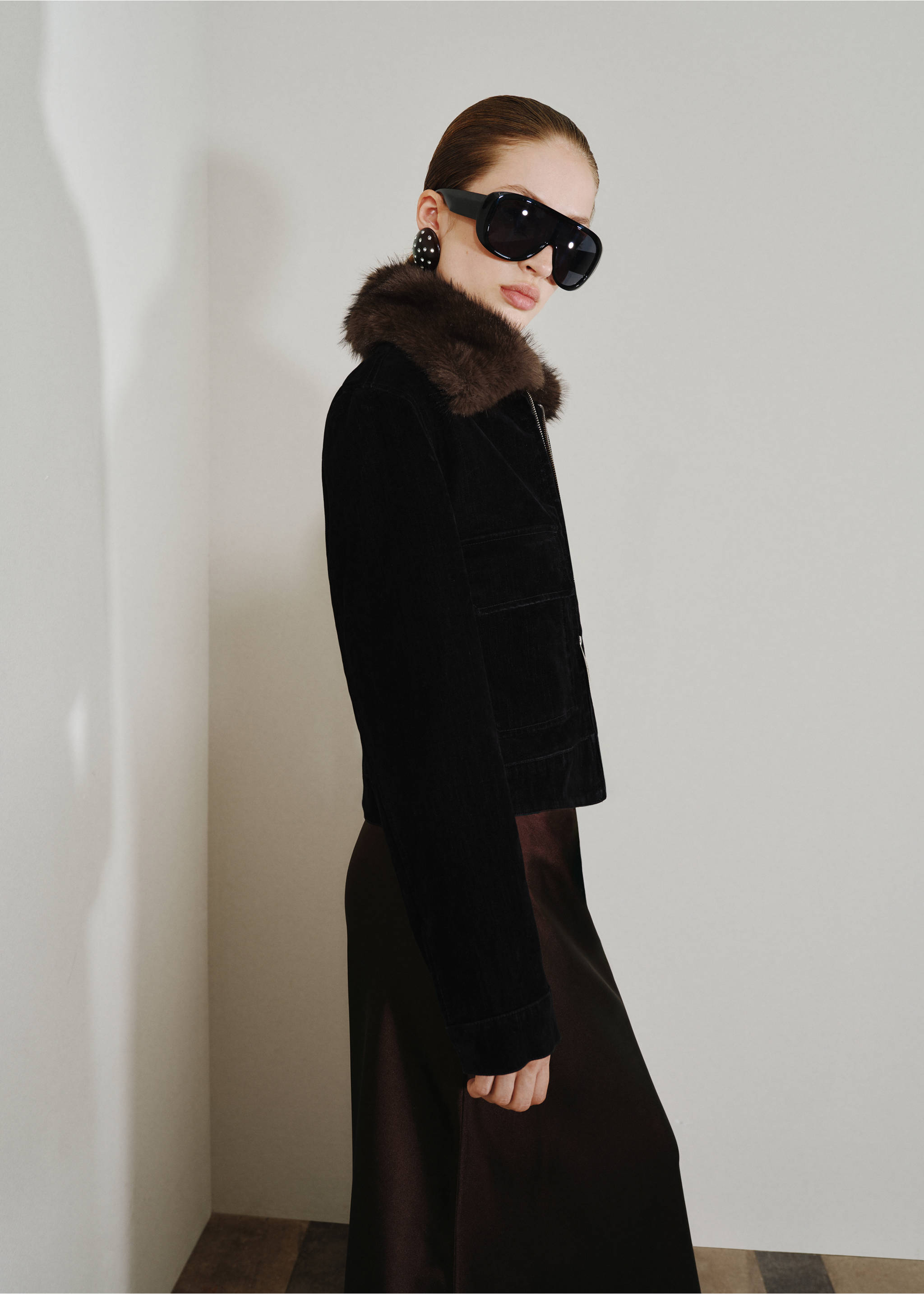 Black jacket with brown faux-fur collar and chest pockets., Black. Ref: 17029099-00.