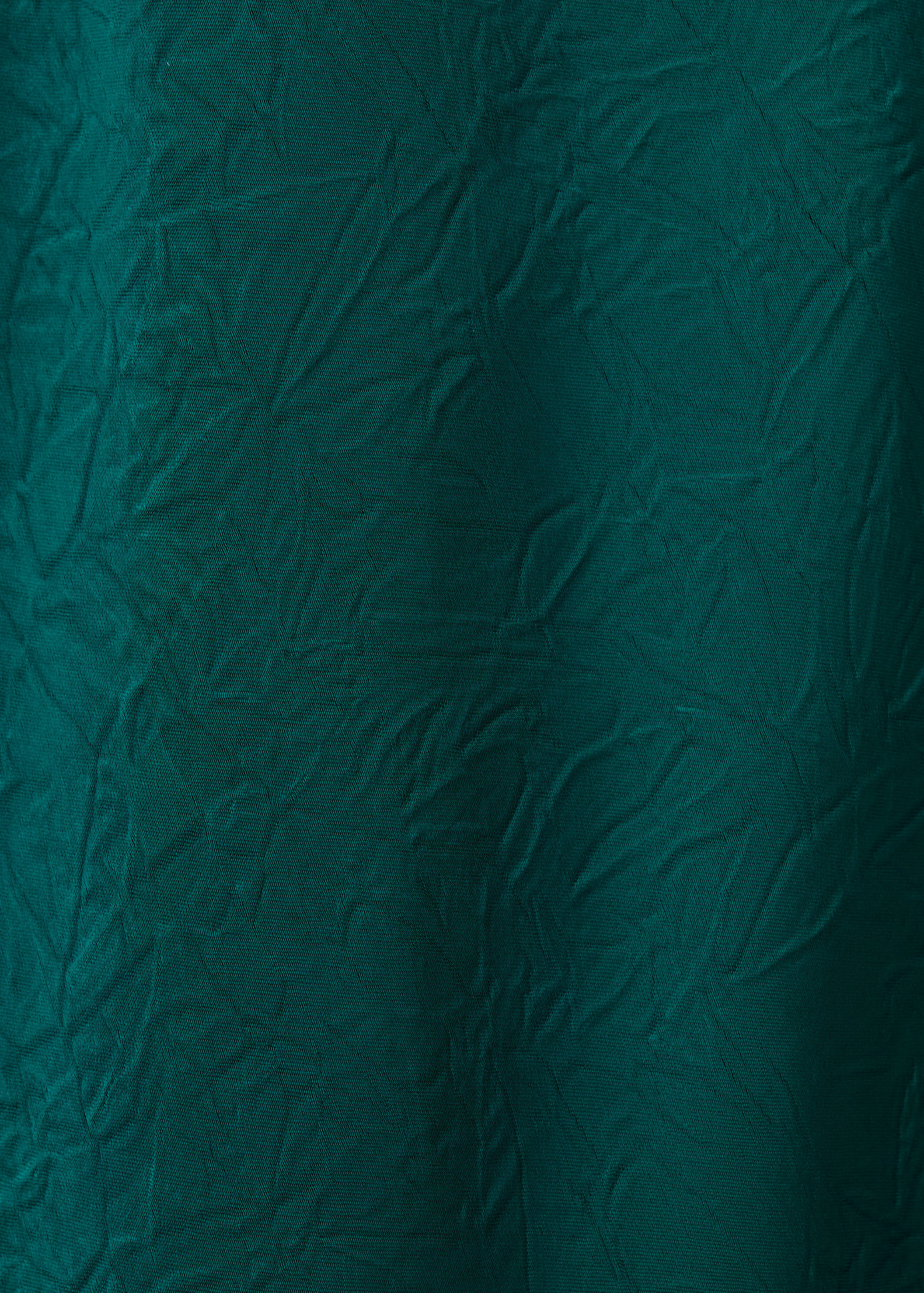 Satin dress with creased effect - Details of the article 8