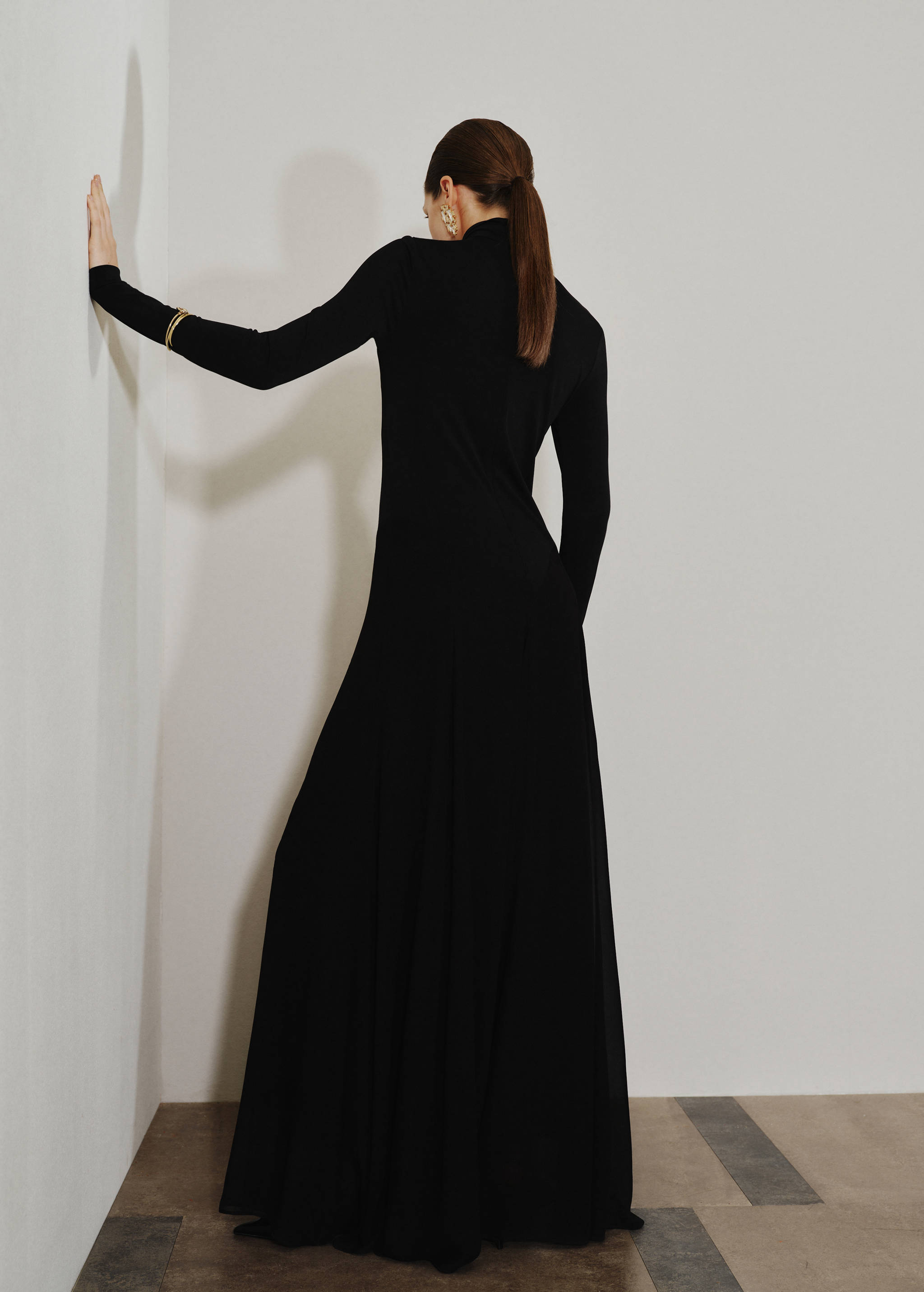 A-Linien-Kleid mit Stehkragen - Rückseite des Artikels