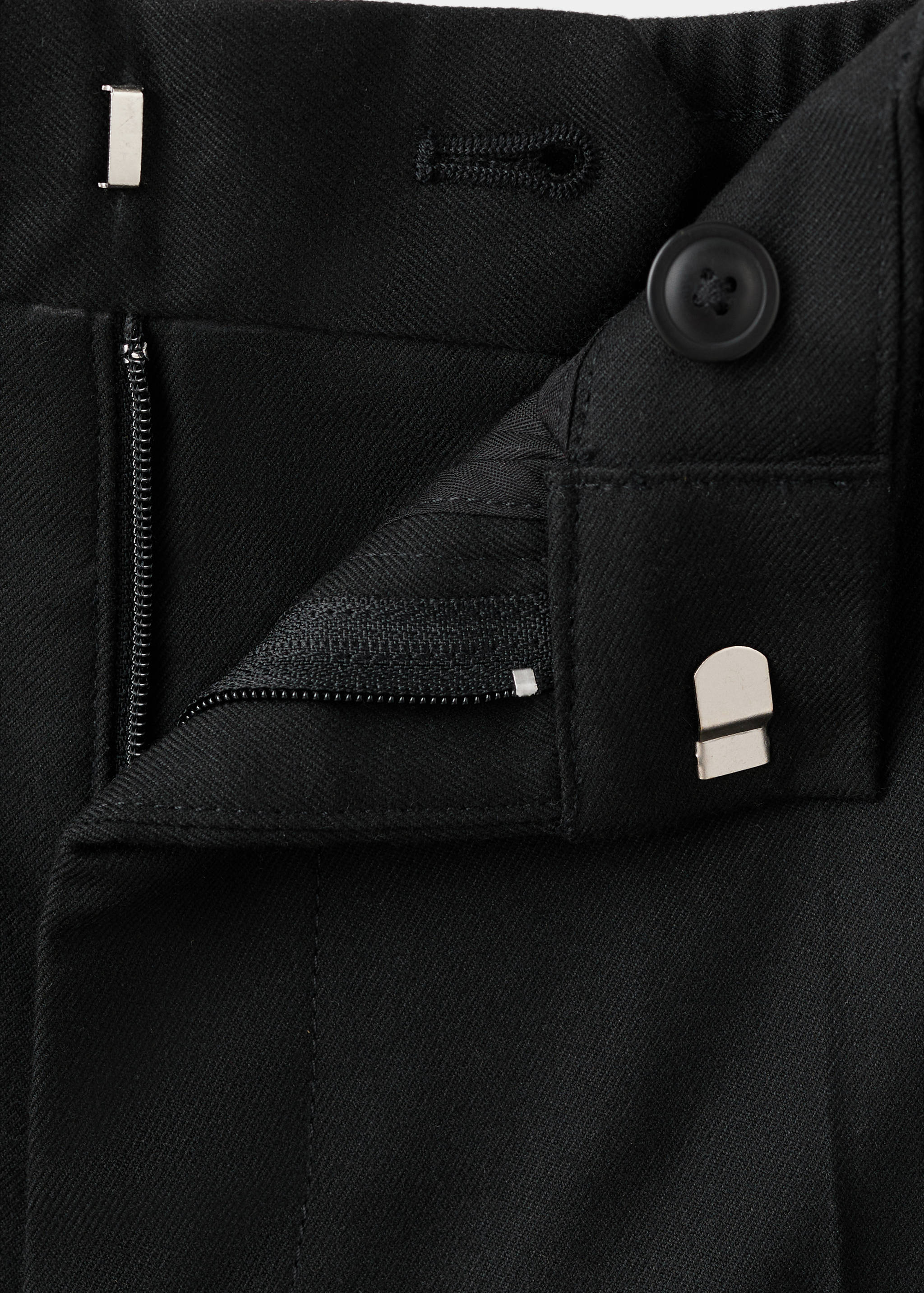 Flowy straight-fit trousers - Details of the article 8