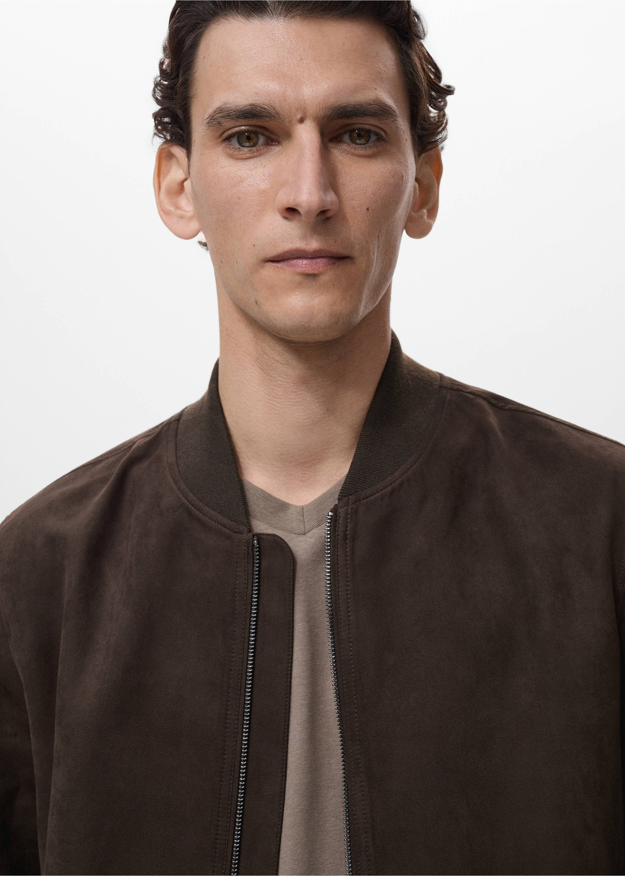 Veste bomber effet daim - Détail de l'article 1, Chocolat. Ref: 17031136-00.