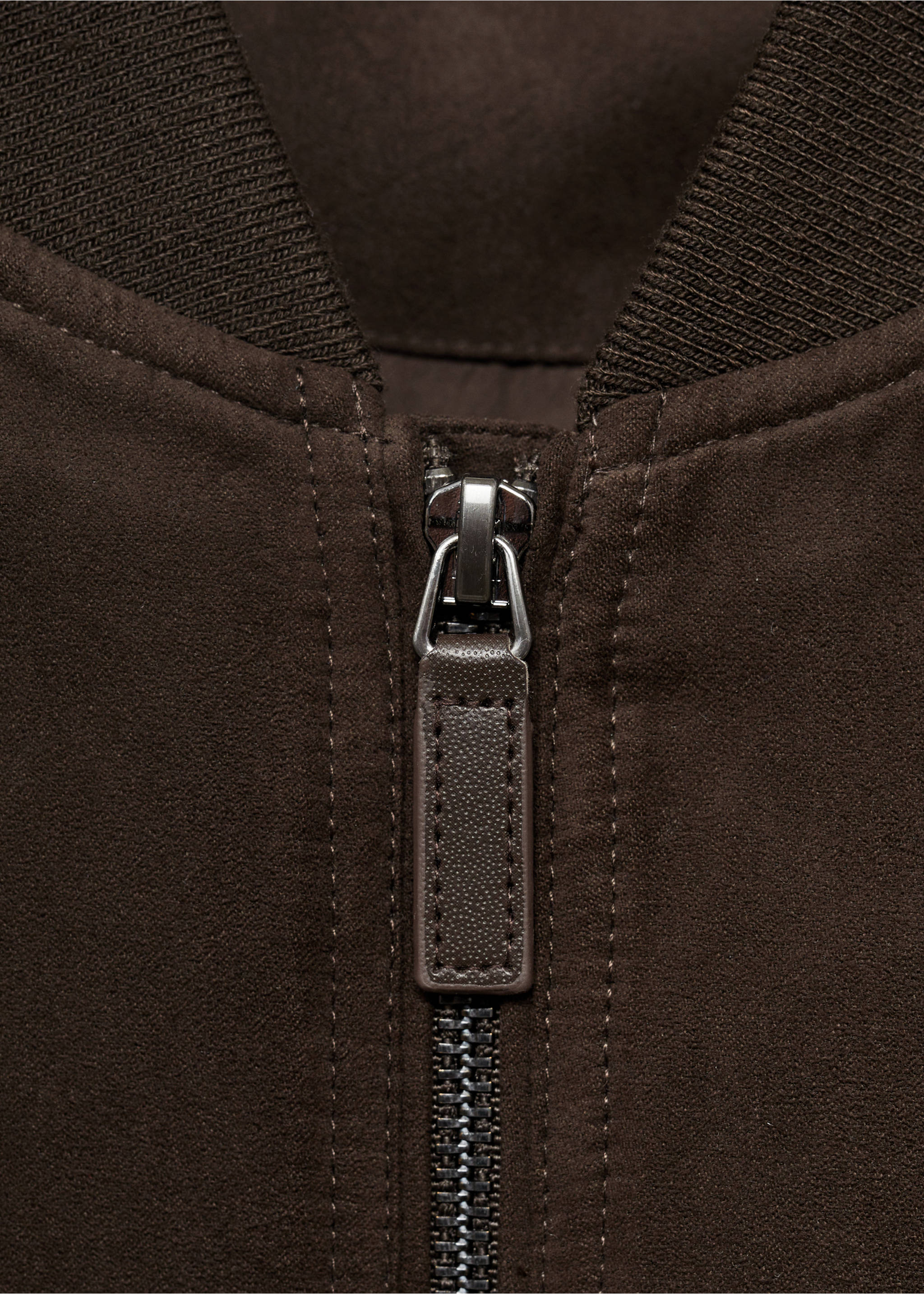 Veste bomber effet daim - Détail de l'article 8, Chocolat. Ref: 17031136-00.