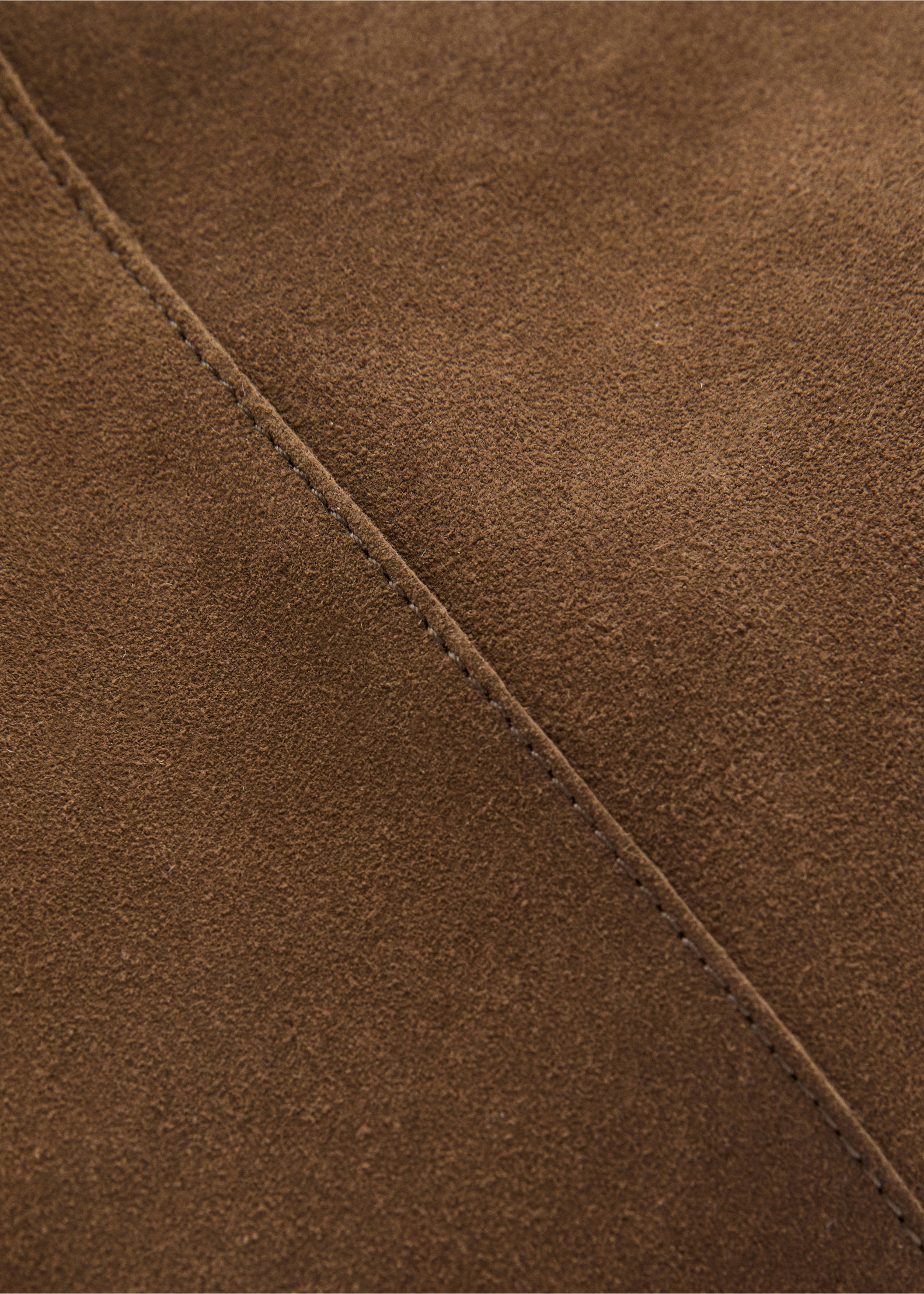 Suede shoulder bag - Details of the article 2, Forest Green. Ref: 17031145-00.