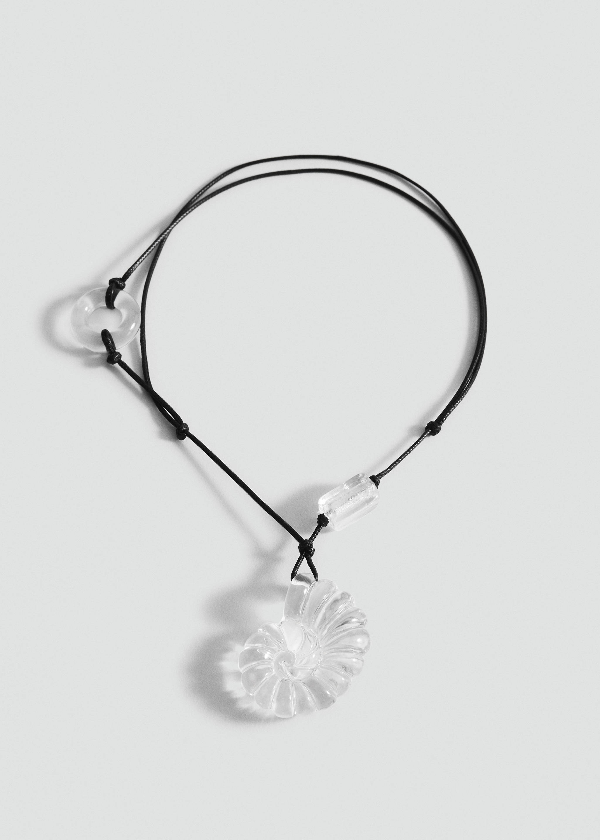 Resin shell necklace - Article without model