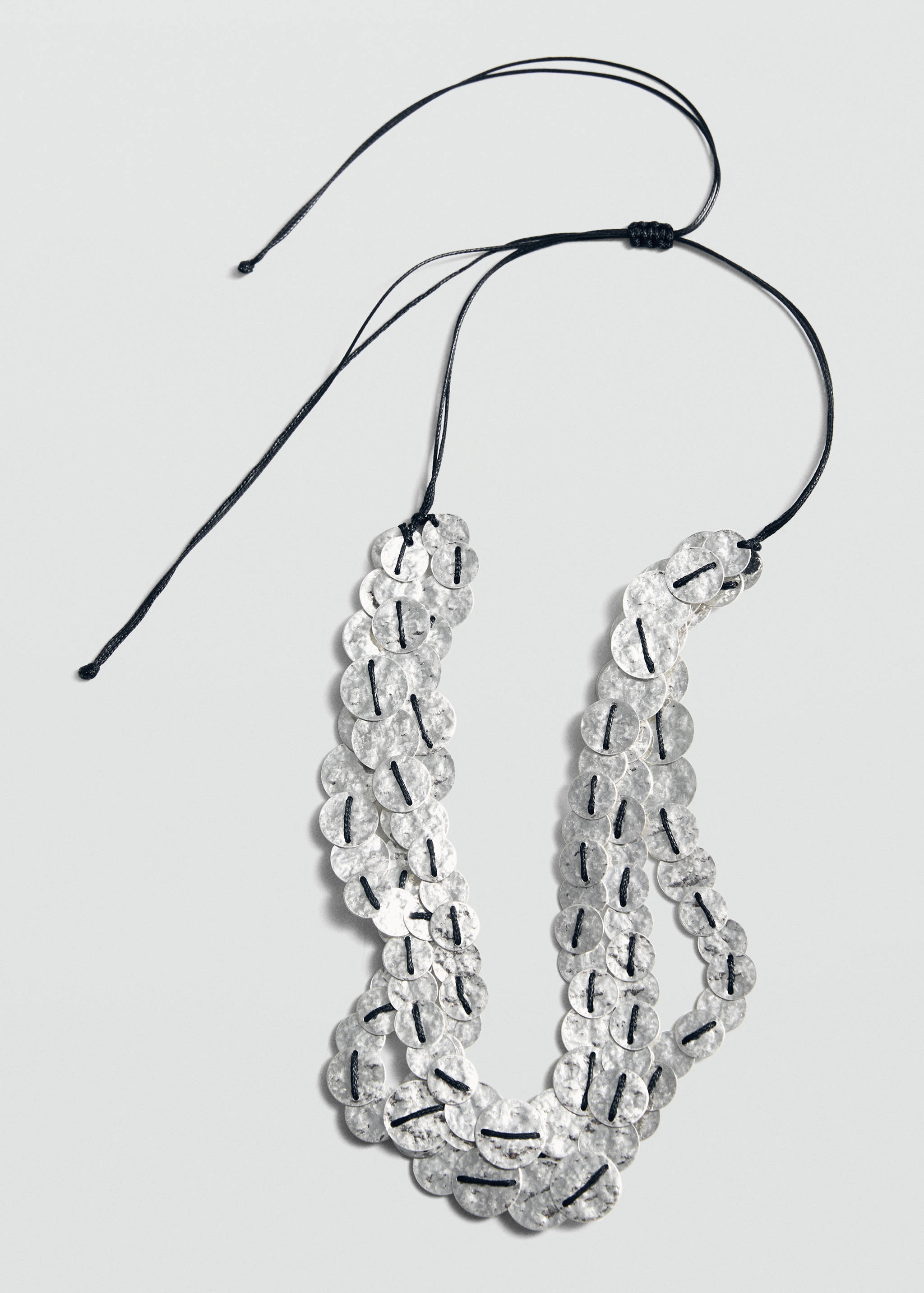 Collier multiple perles en fer - Détail de l'article 1